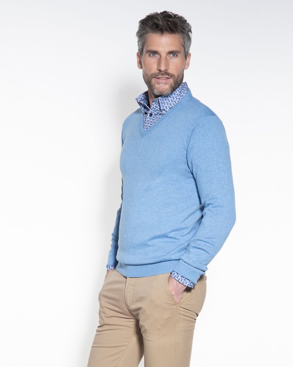 Campbell Trui V-hals Lichtblauw uni 044530-311-L