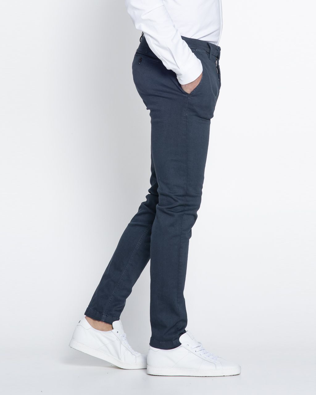 Replay Zeumar Hyperflex Chino Donkerblauw 045739-002-28