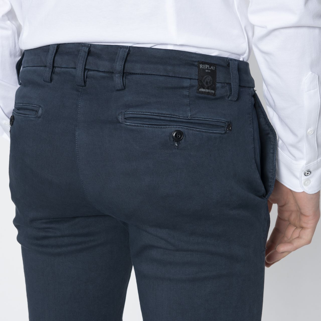 Replay Zeumar Hyperflex Chino Donkerblauw 045739-002-28