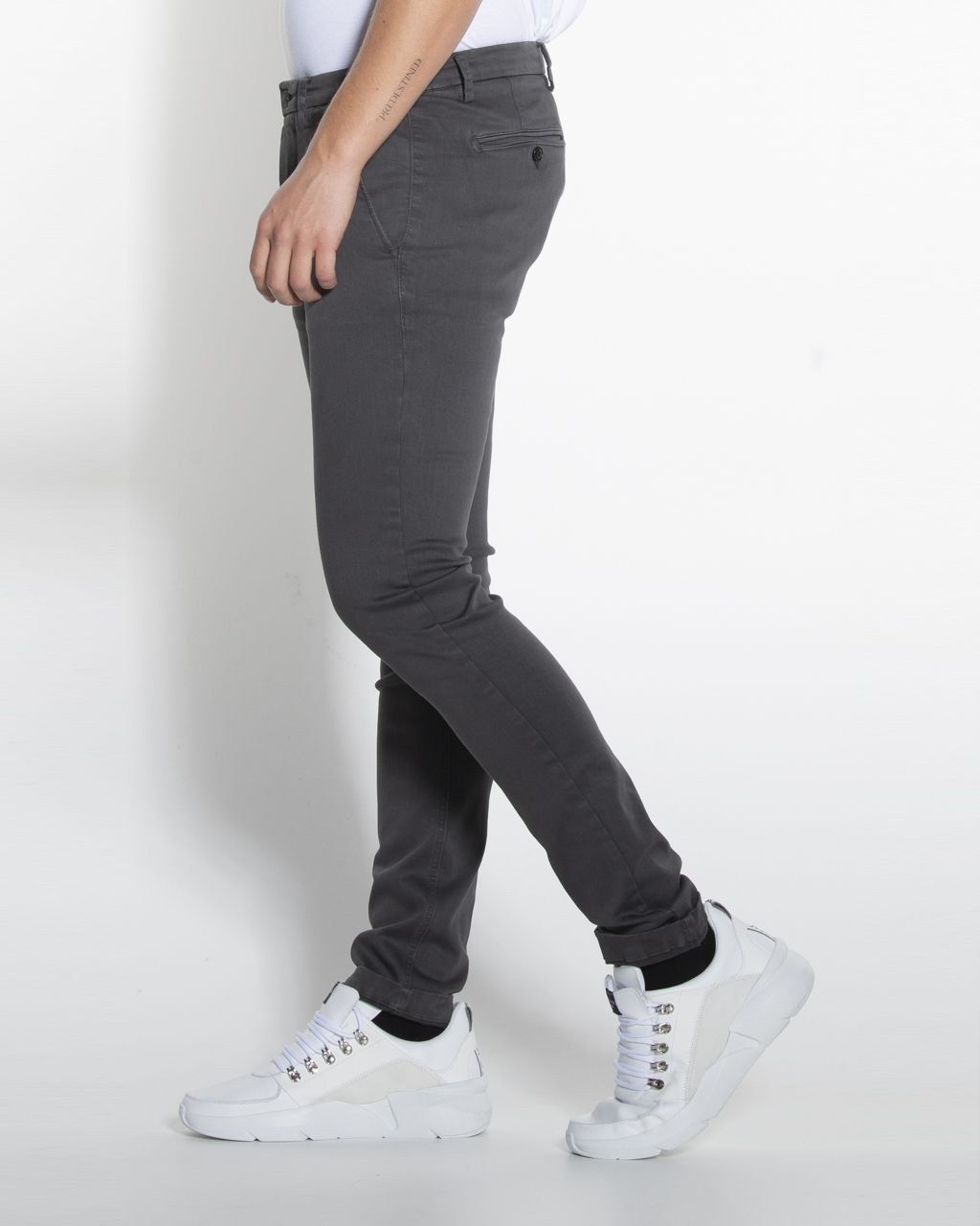 Replay Zeumar Hyperflex Chino Donkergrijs 045739-008-31/32