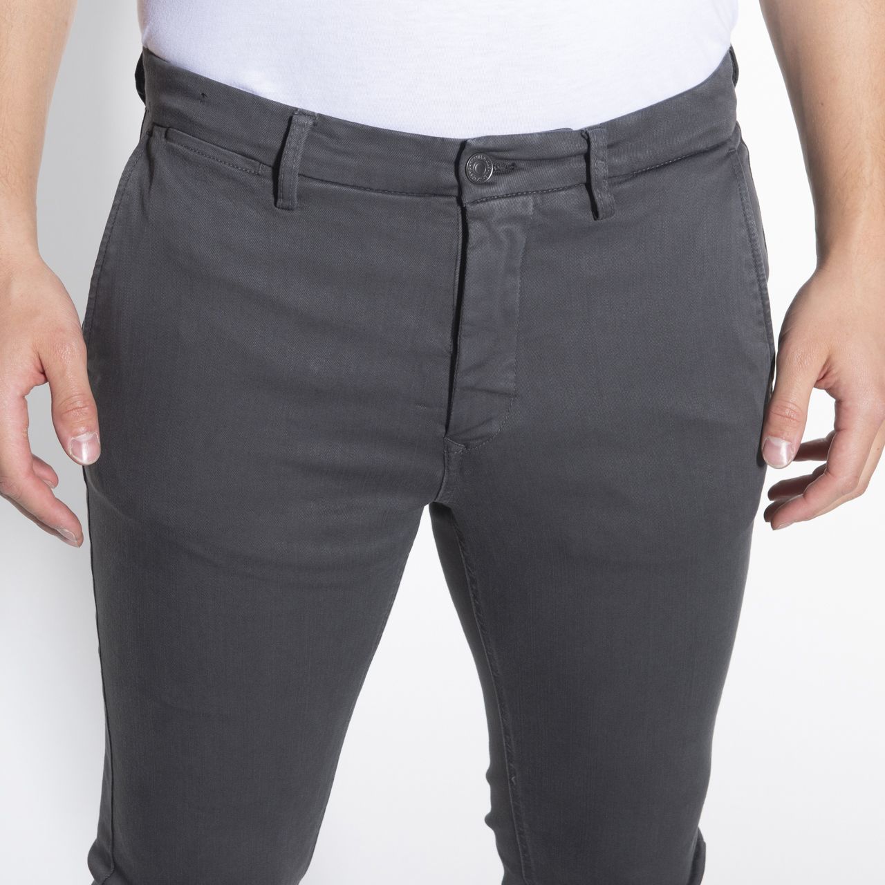 Replay Zeumar Hyperflex Chino Donkergrijs 045739-008-31/32