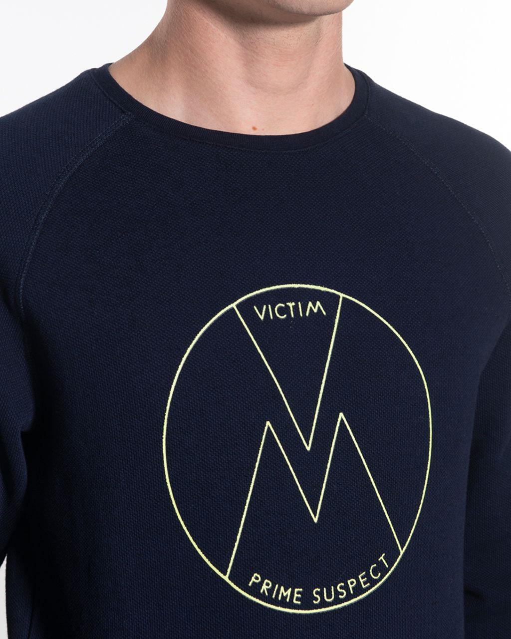 Victim Sweater Donkerblauw 053656-002-L