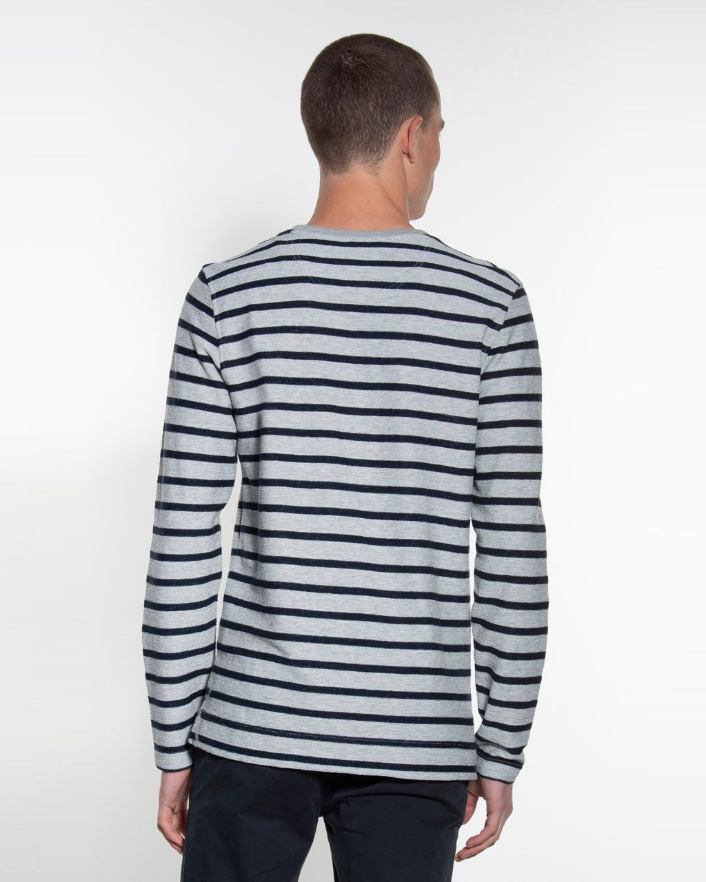 Victim Sweater Grijs streep 053657-001-L