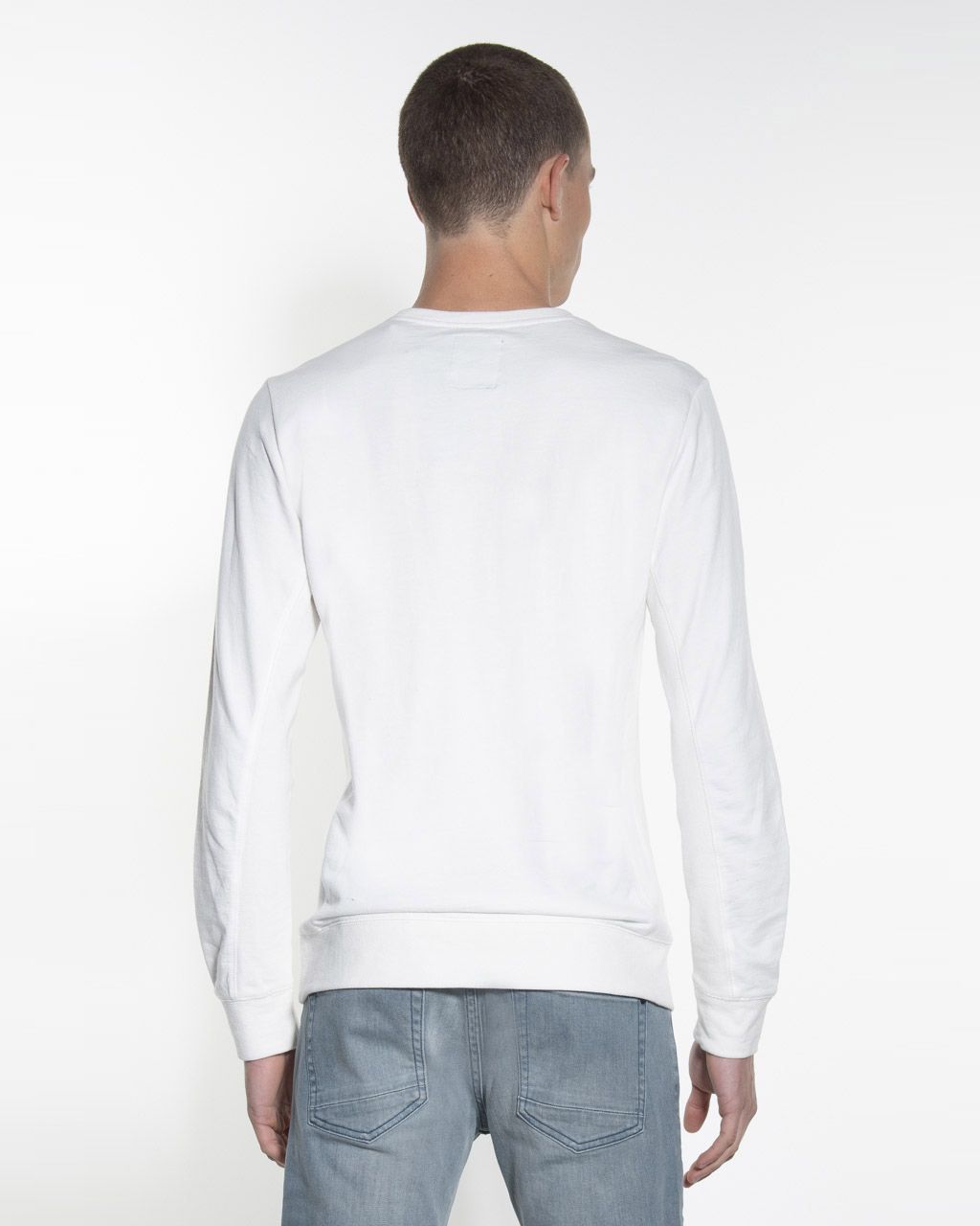 Victim Sweater Off White uni 053668-003-L