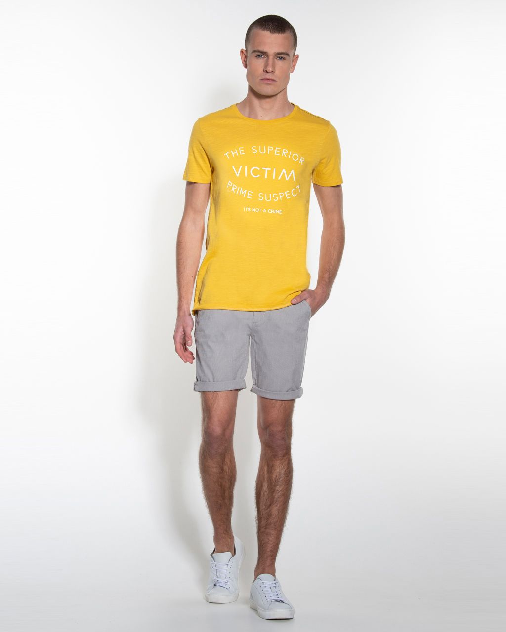 Victim T-shirt KM Donkergeel 053671-004-L