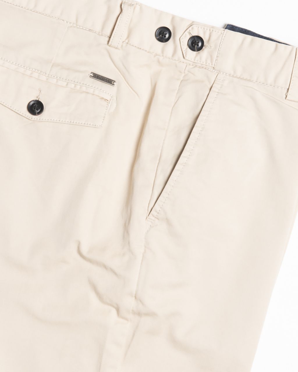 Donkervoort Short Beige 064508-002-31