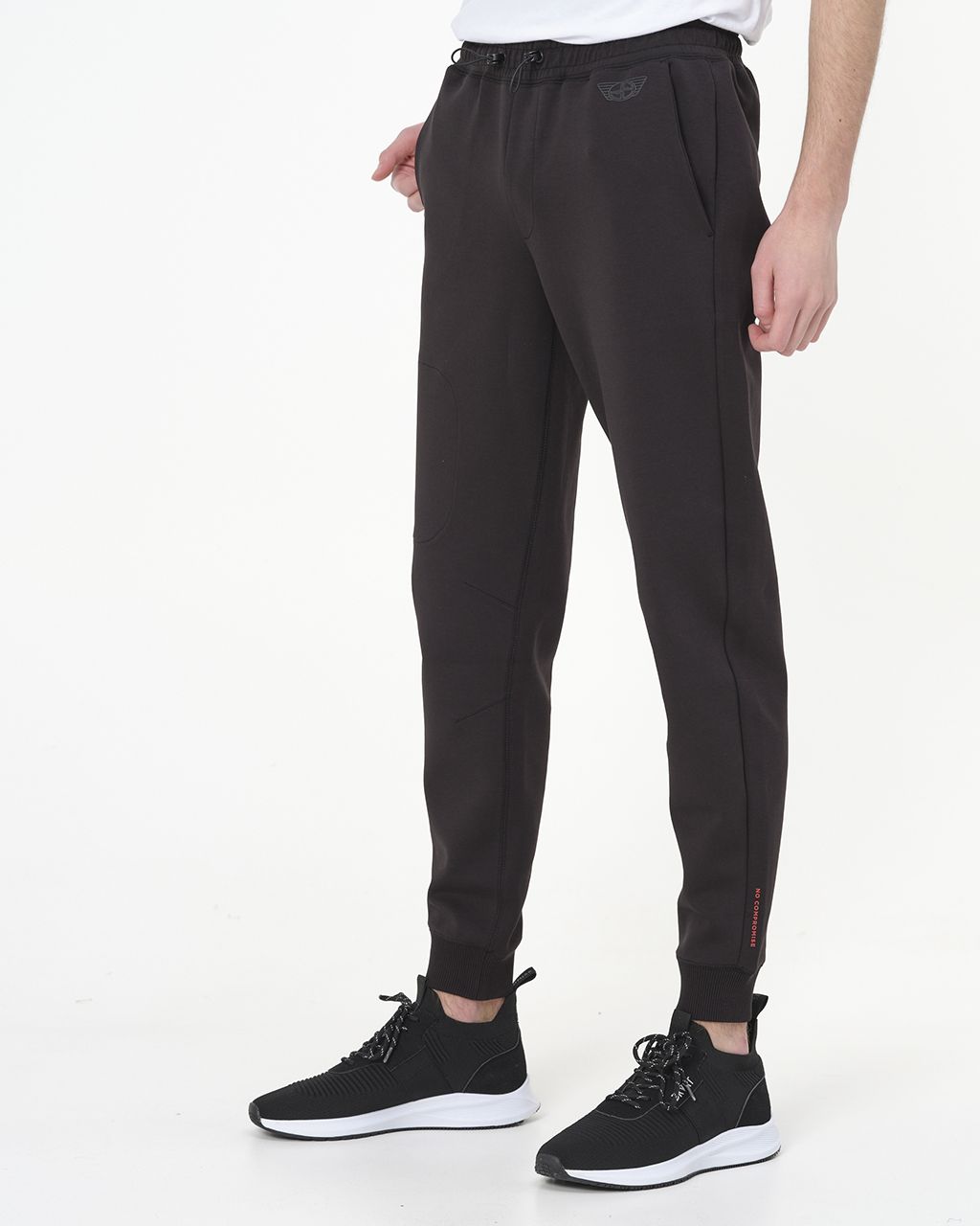 Donkervoort Joggingbroek Zwart uni 067757-002-L