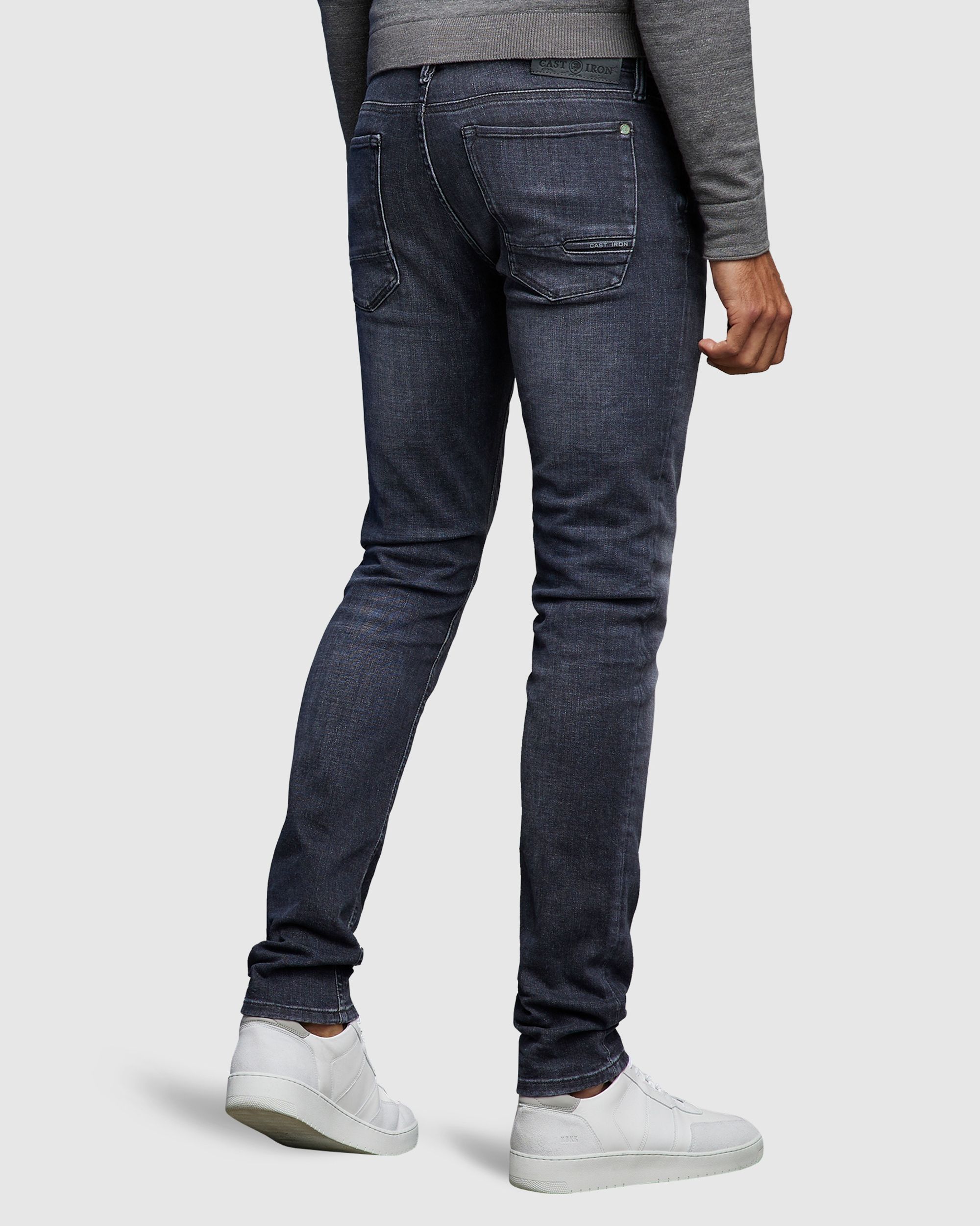 Cast Iron Riser Slim Fit Jeans Zwart 072444-001-28/32