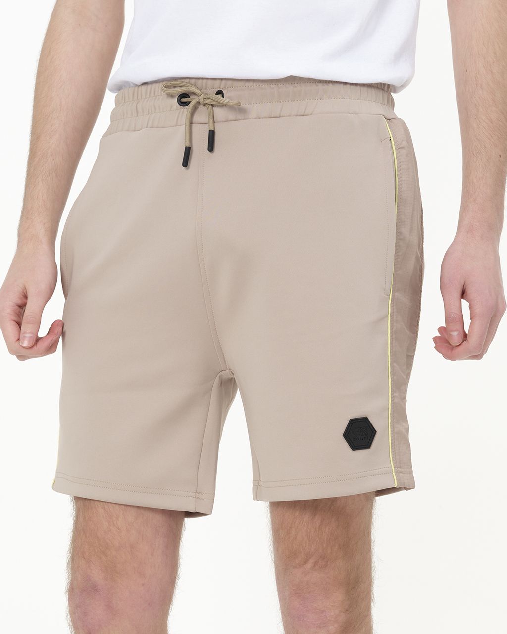 Cruyff Saul Short Sand 078515-001-L