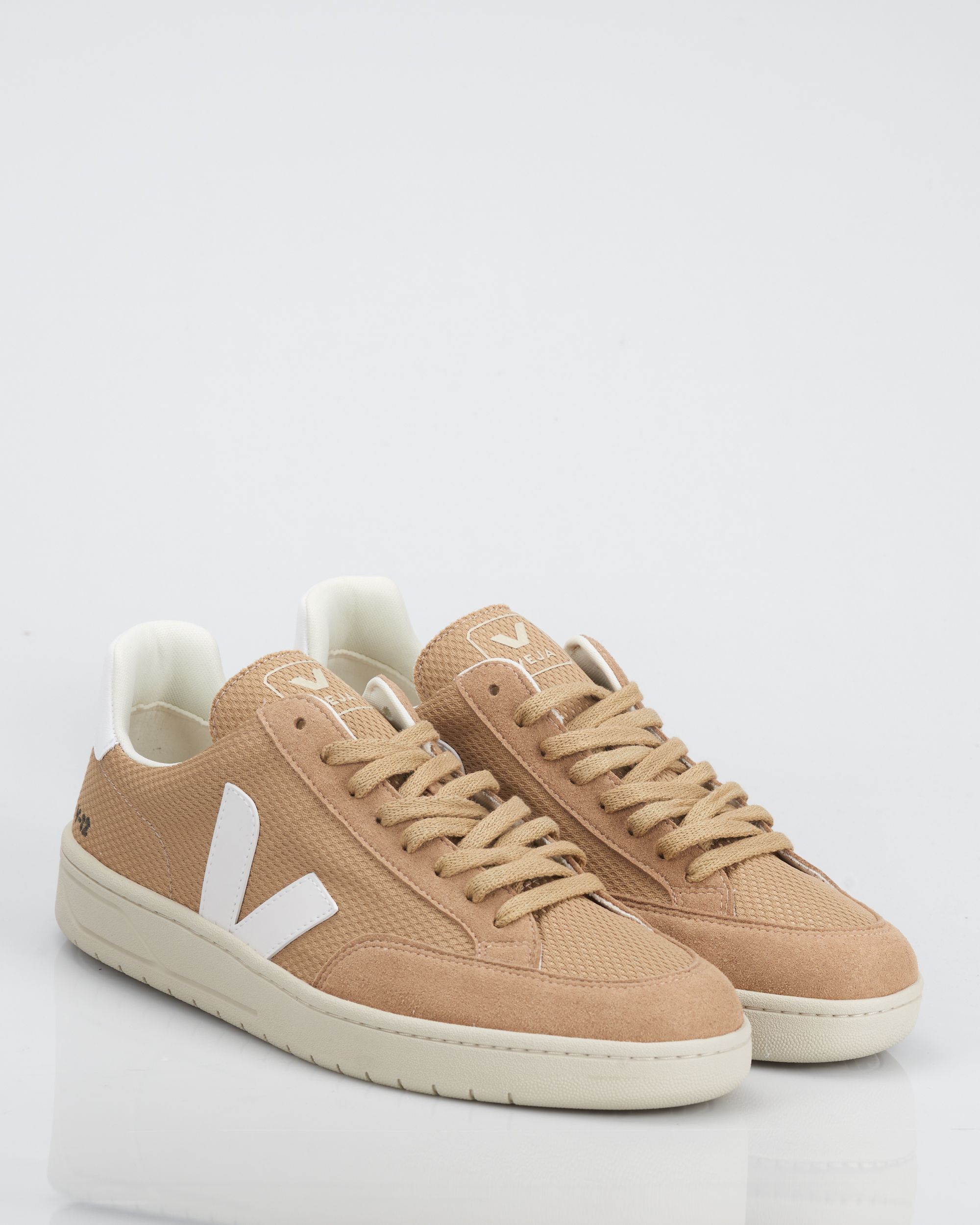 Veja V-12  Sneakers Sand 078568-001-41