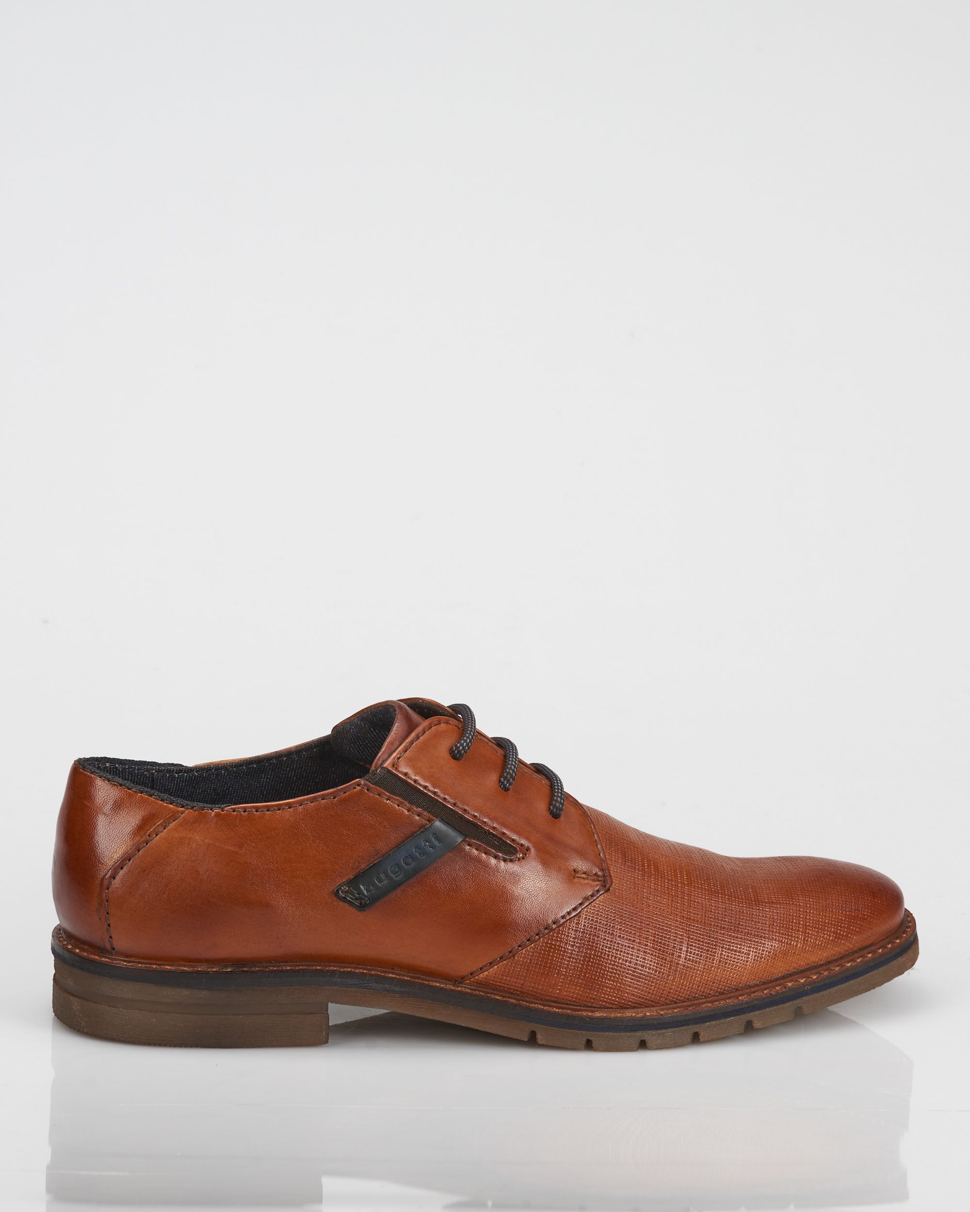 onderwijzen kruising molen Bugatti Casual schoenen | Shop nu - OFM.