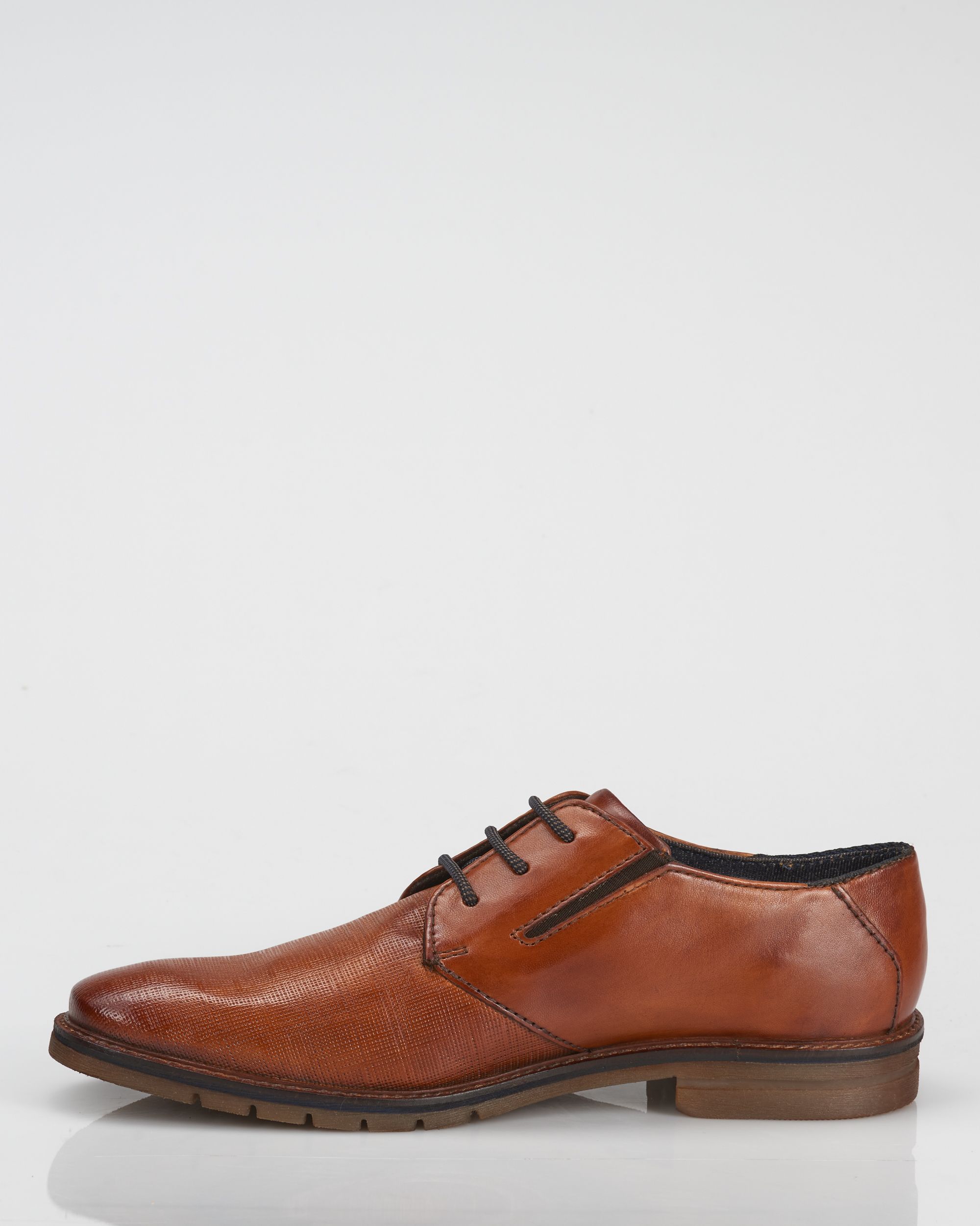 Bugatti Casual schoenen Cognac 079382-002-41