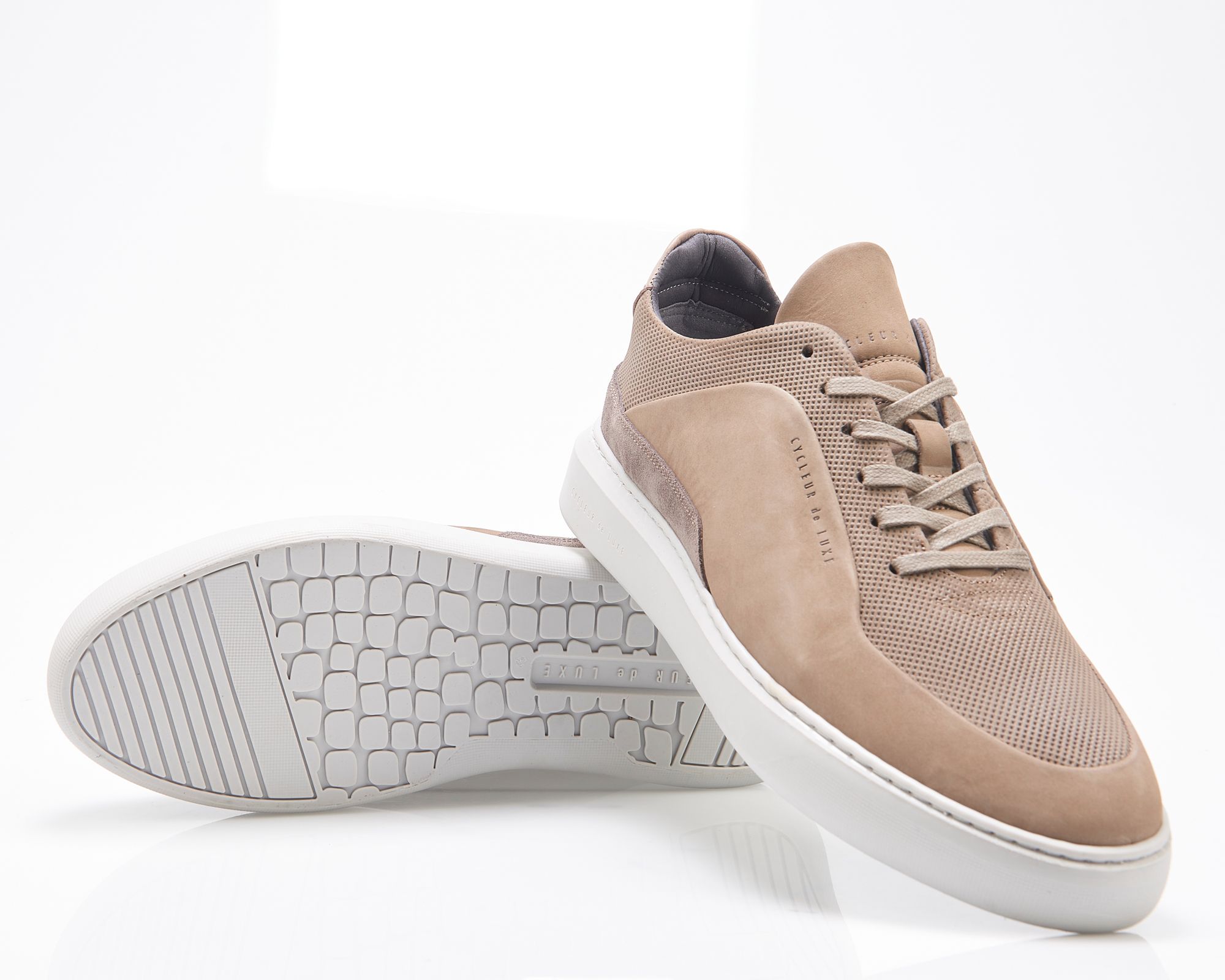 Cycleur de Luxe Echelon Sneakers Beige 080373-001-40