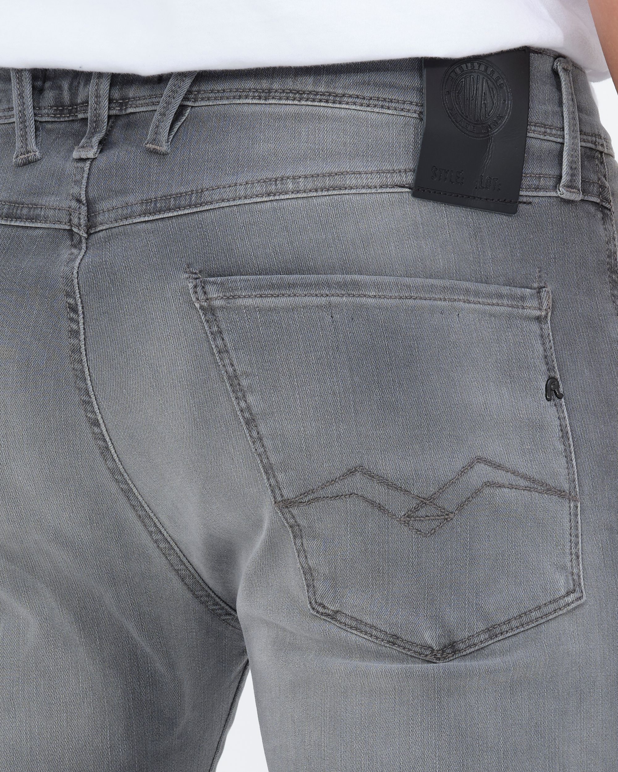 Stam fluctueren Wiegen Replay Anbass Hyperflex Re-Used Jeans | Shop nu - OFM.