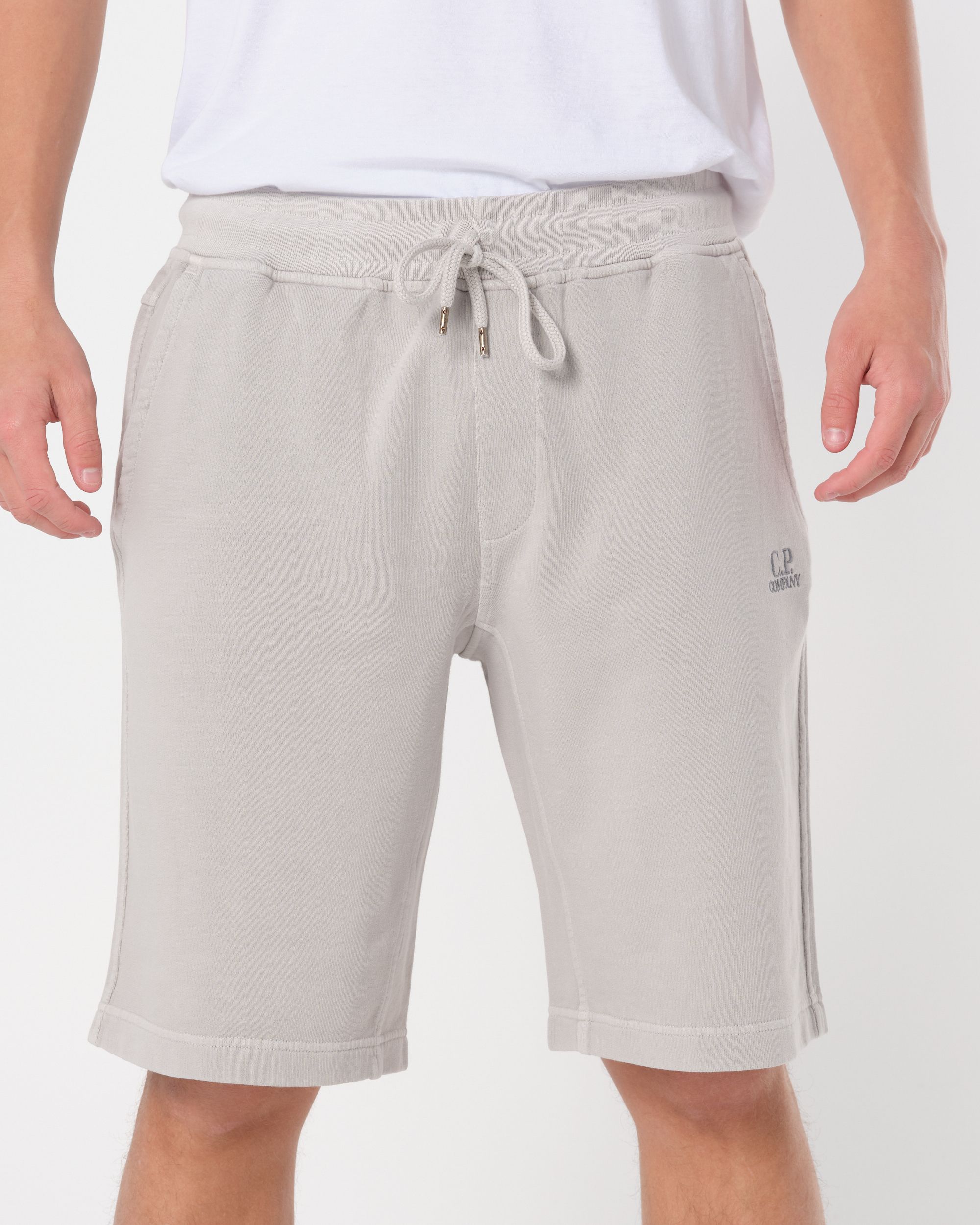 C.P Company Short Licht grijs 082495-001-L