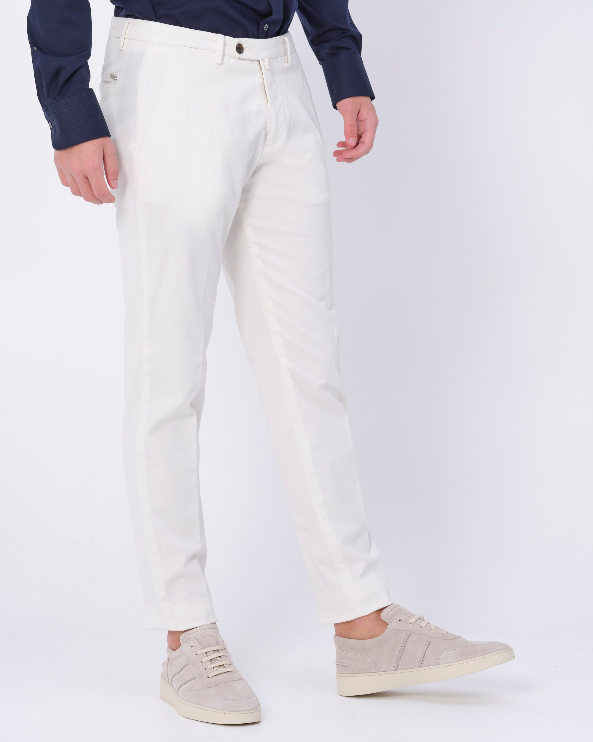 Corneliani Pantalon Ecru 083548-001-48