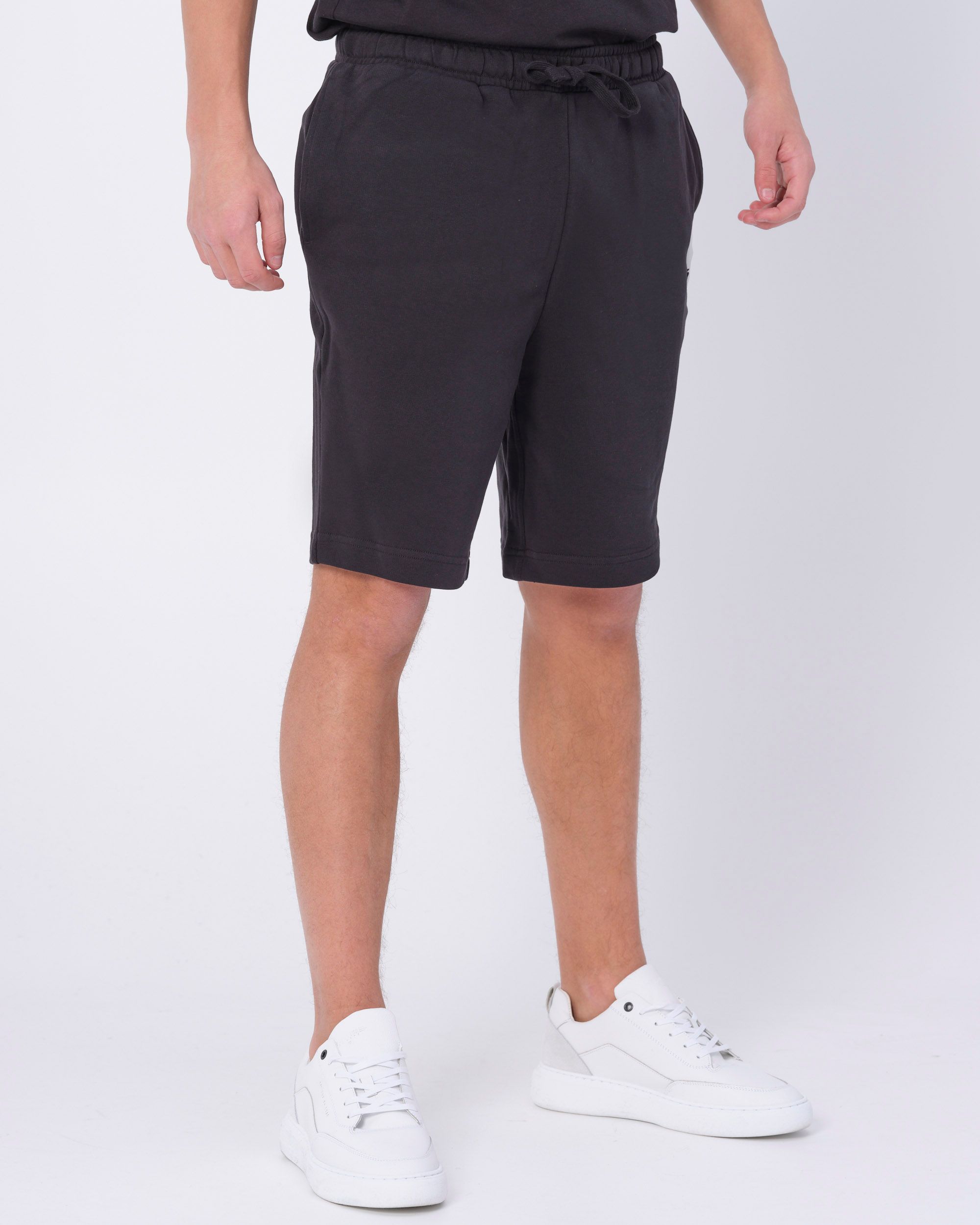 Lyle & Scott Short Zwart 083706-001-L