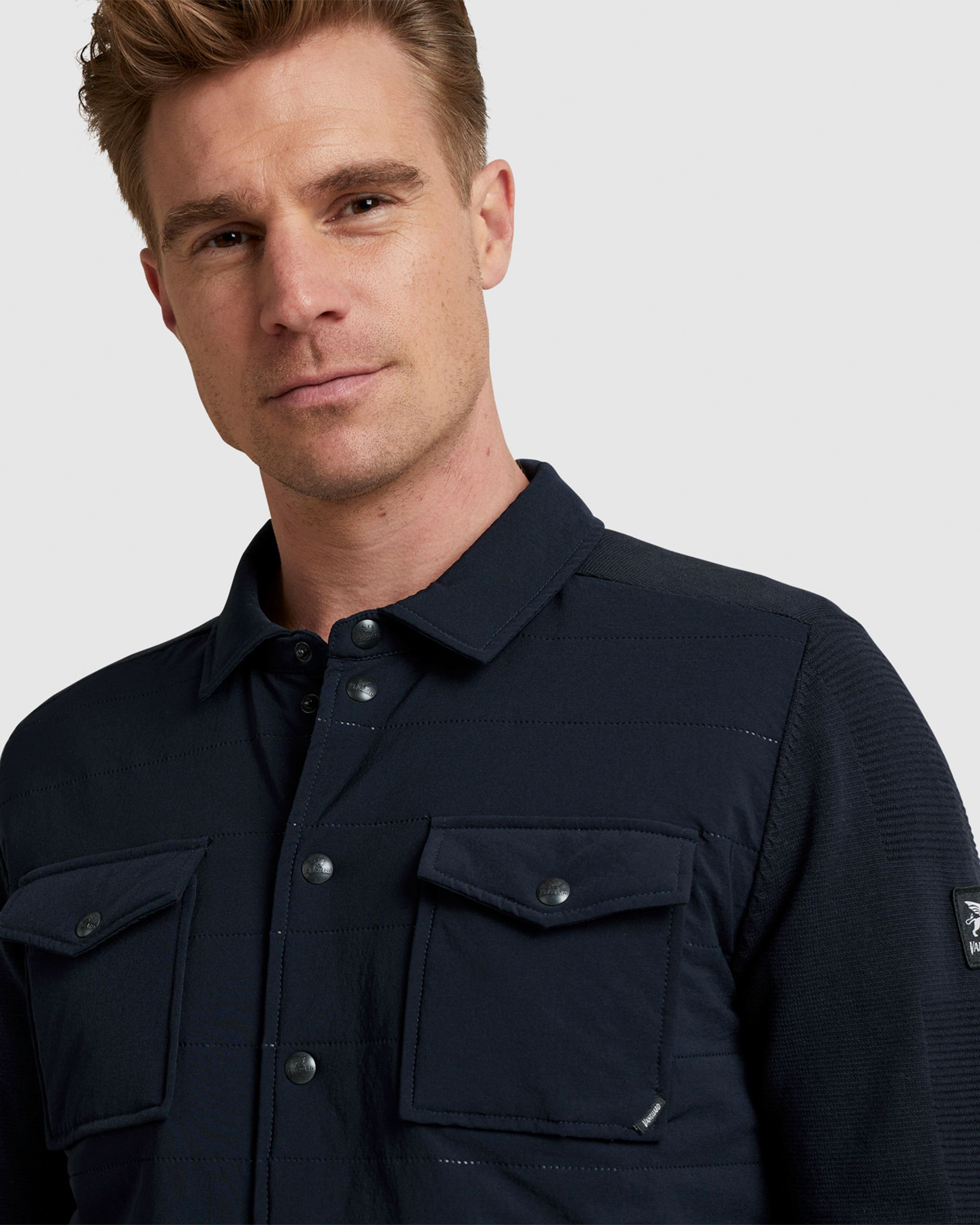 Vanguard Vest Shop nu OFM