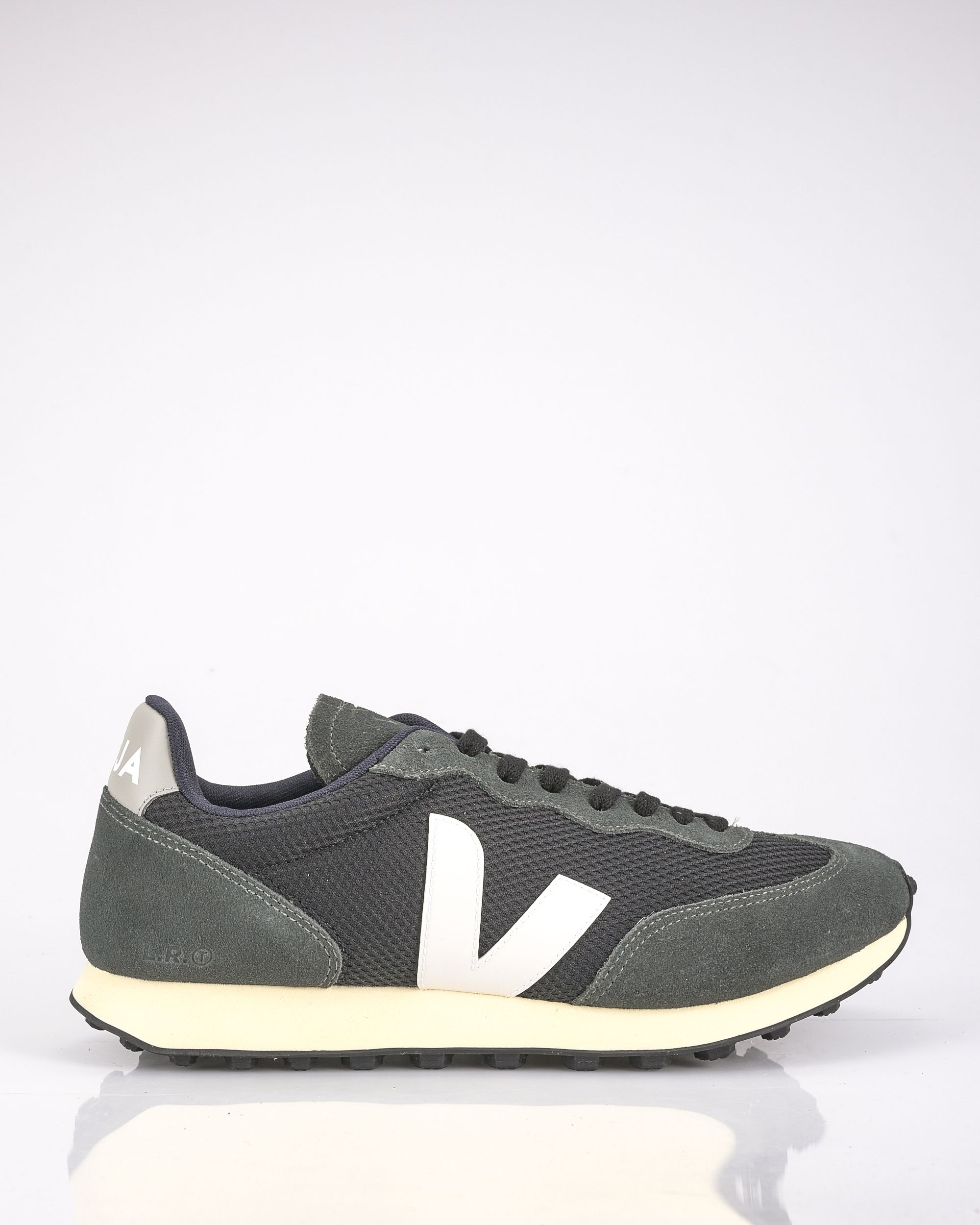 Veja Rio Branco Sneakers Zwart 090509-001-41