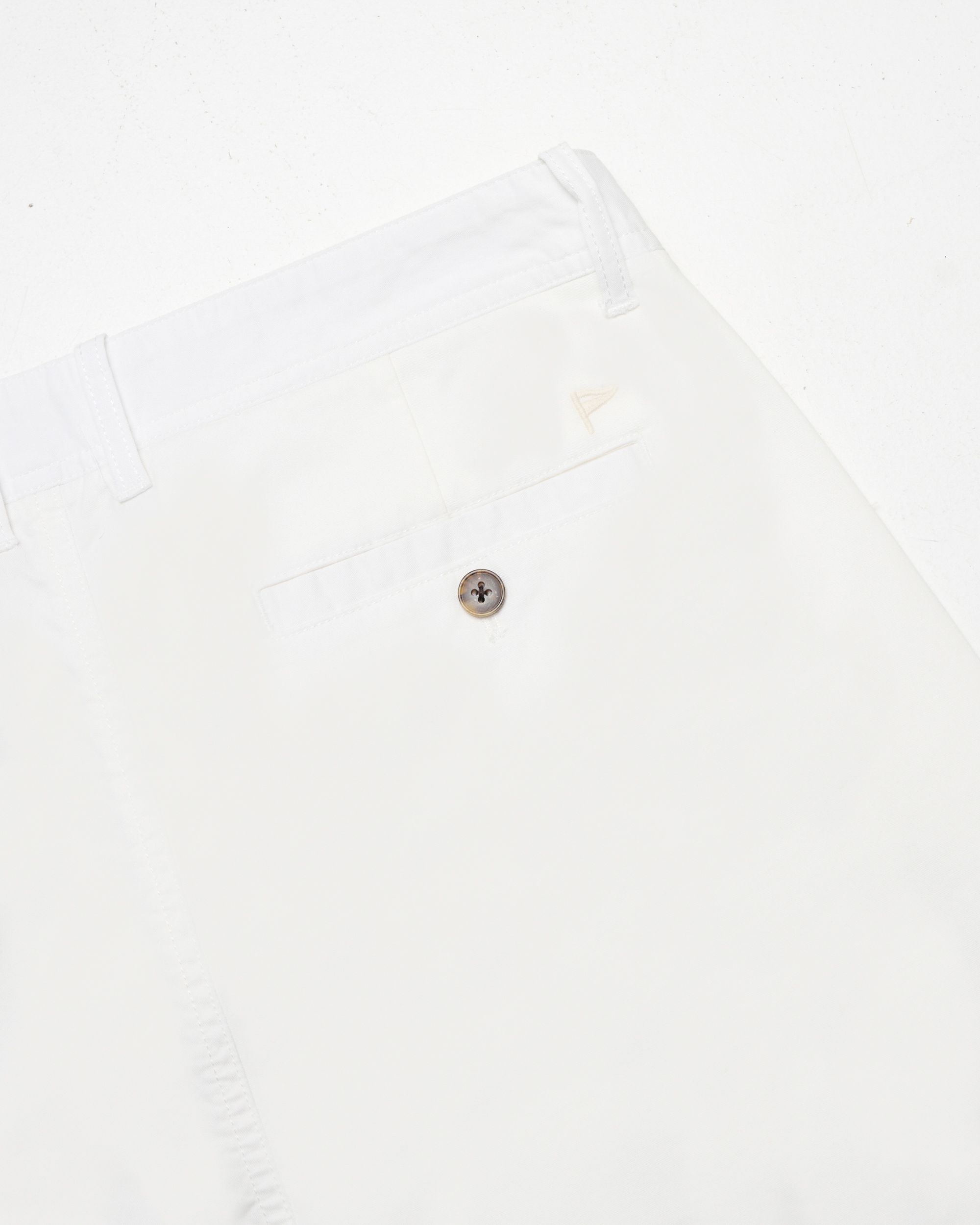 Campbell Salford Short WHITE 096109-001-28
