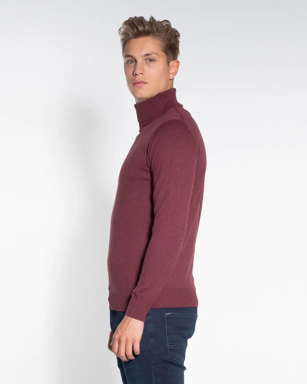 The BLUEPRINT Premium Coltrui Donkerrood 059702-007-L