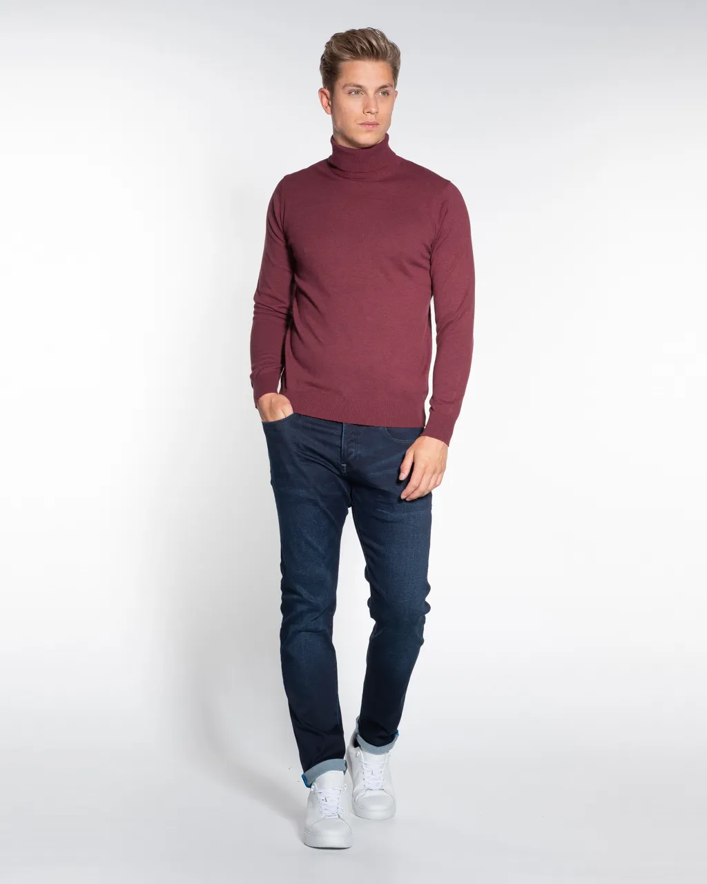 The BLUEPRINT Premium Coltrui Donkerrood 059702-007-L