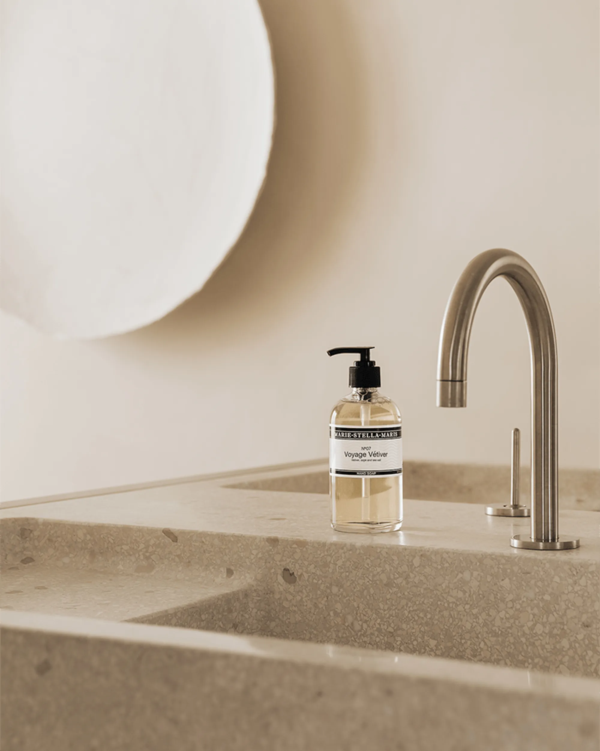 Marie-Stella-Maris Hand soap Voyage Vetiver NVT 087825-001-0