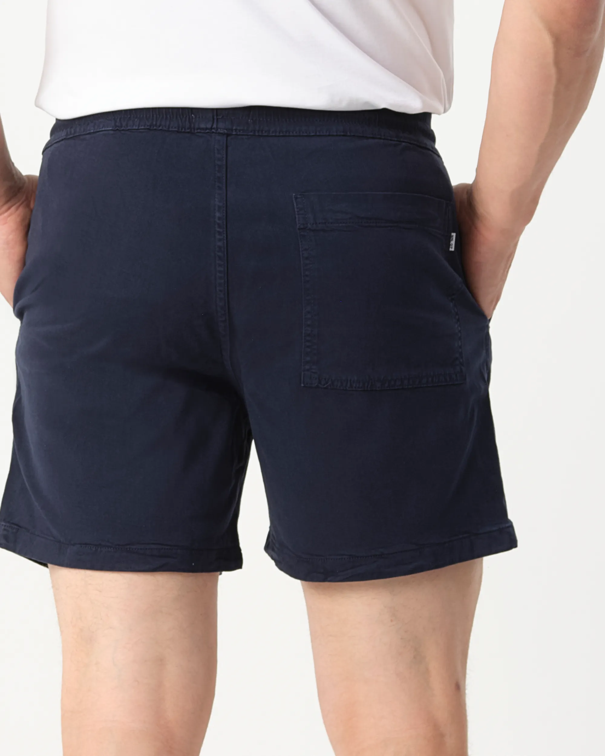 NN07 Gregor Short Donker blauw 099767-001-L
