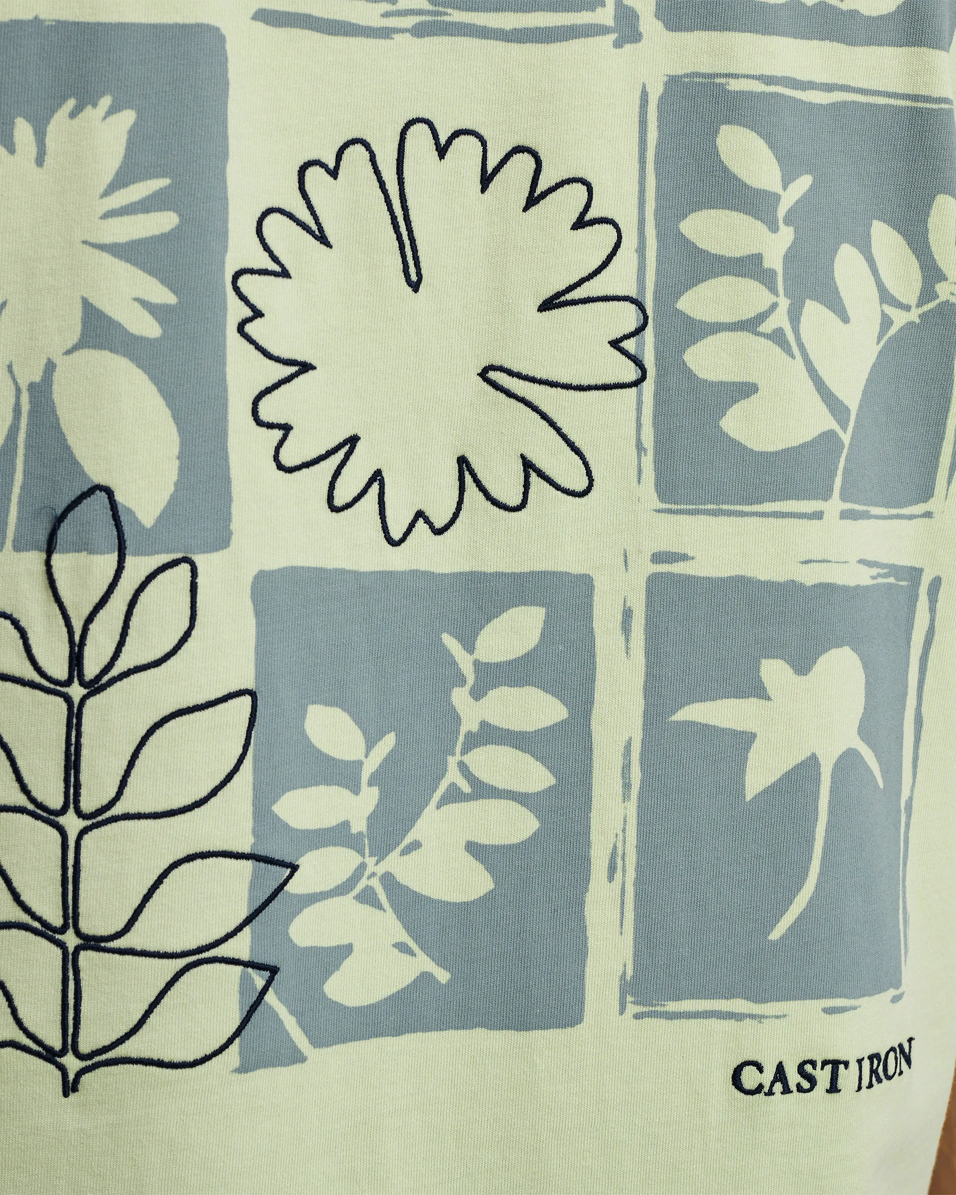 Cast Iron T-shirt KM Groen 102014-001-L