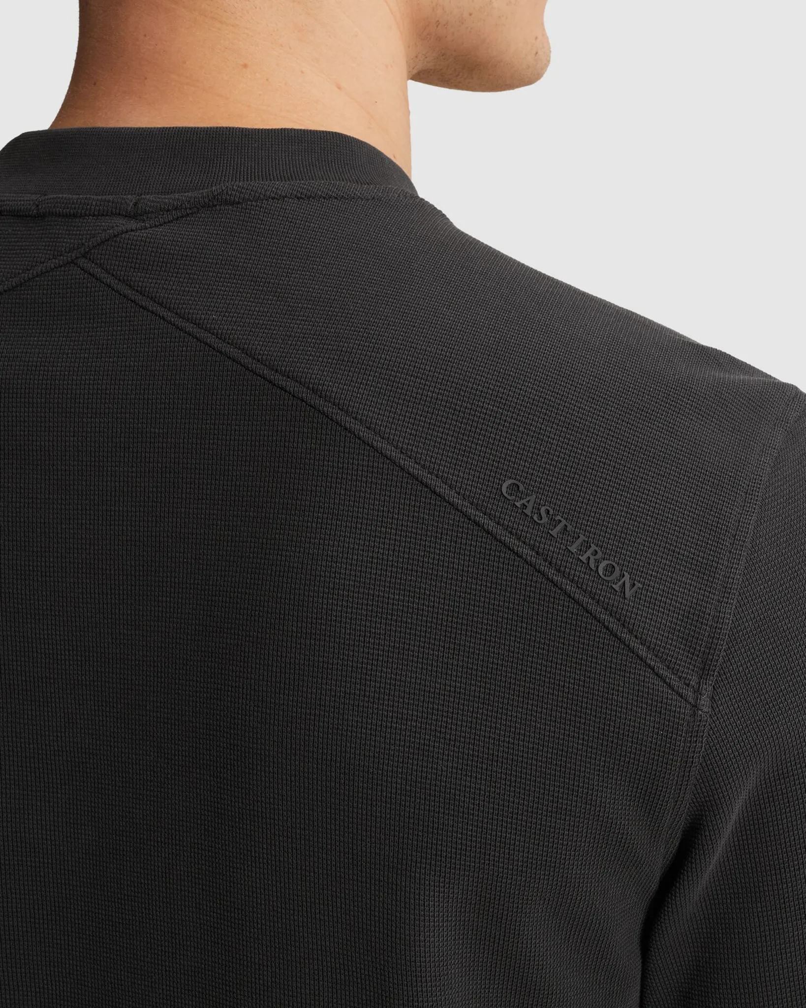 Cast Iron T-shirt Zwart 107296-001-L