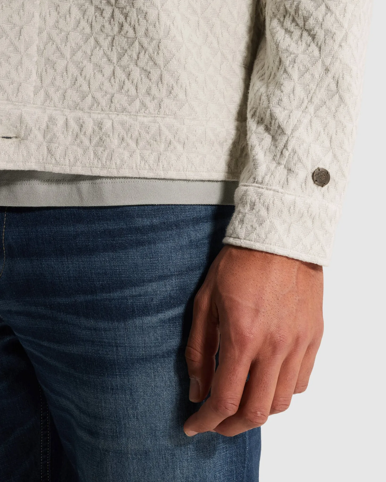 Cast Iron Vest Wit 107298-001-L