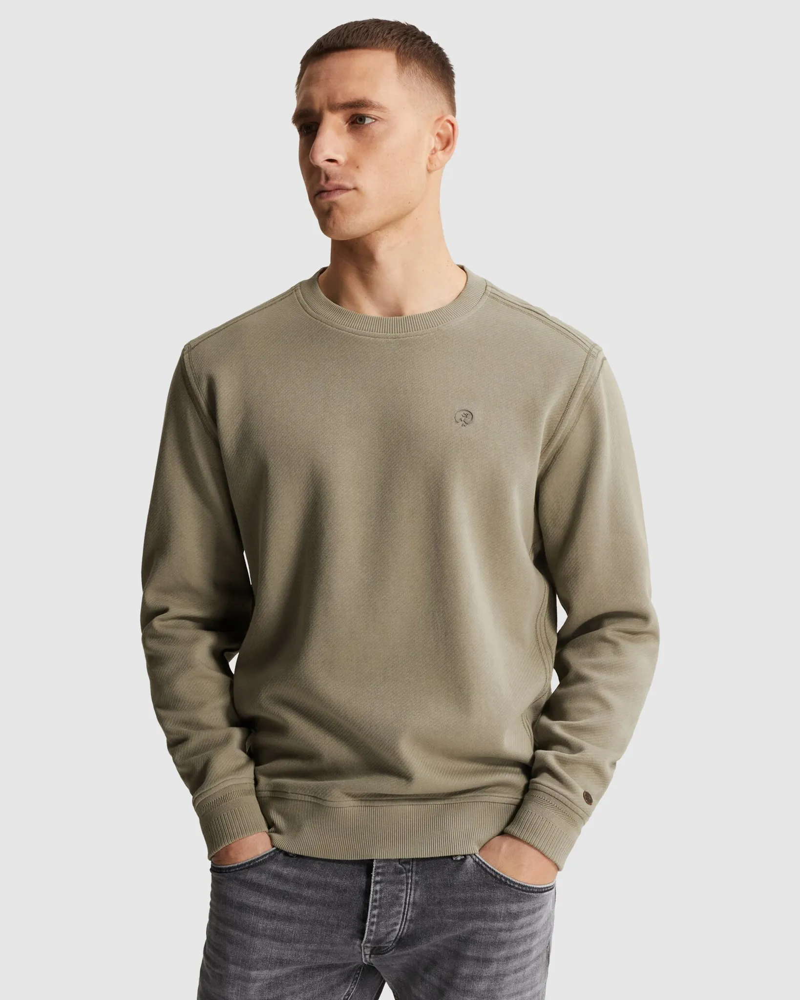 Cast Iron Sweatshirt Groen 107299-001-L