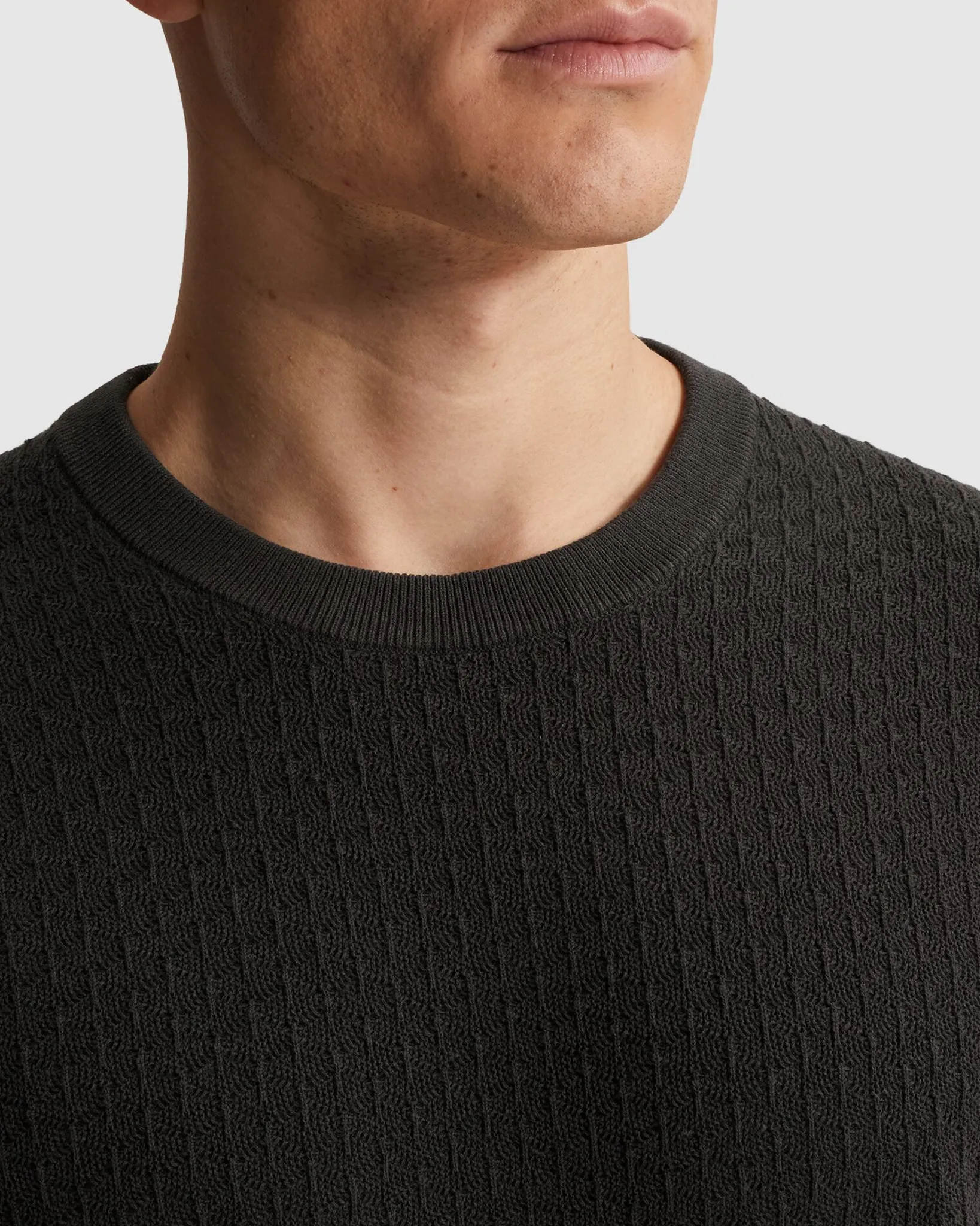 Cast Iron T-shirt Zwart 107304-001-L