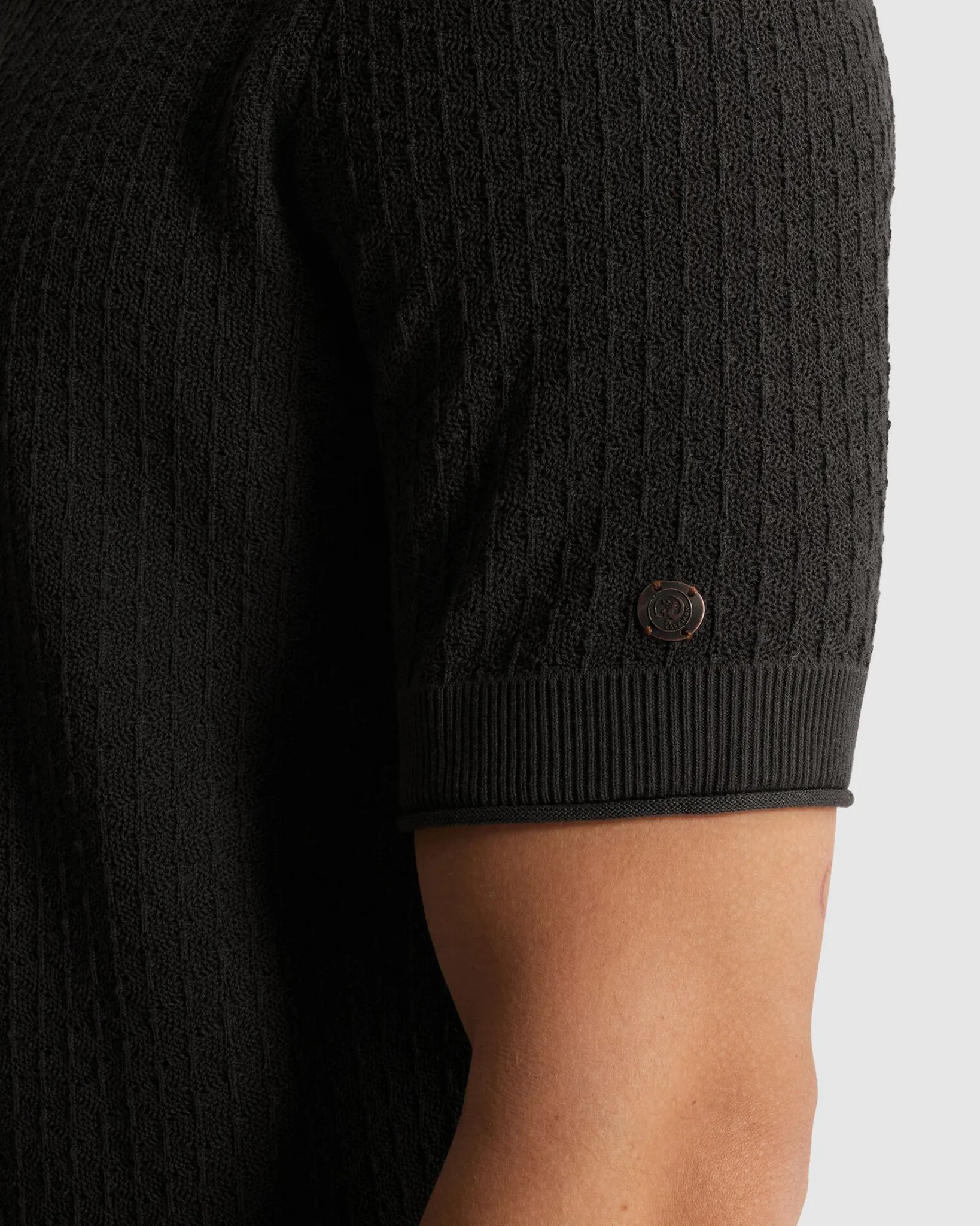 Cast Iron T-shirt Zwart 107304-001-L