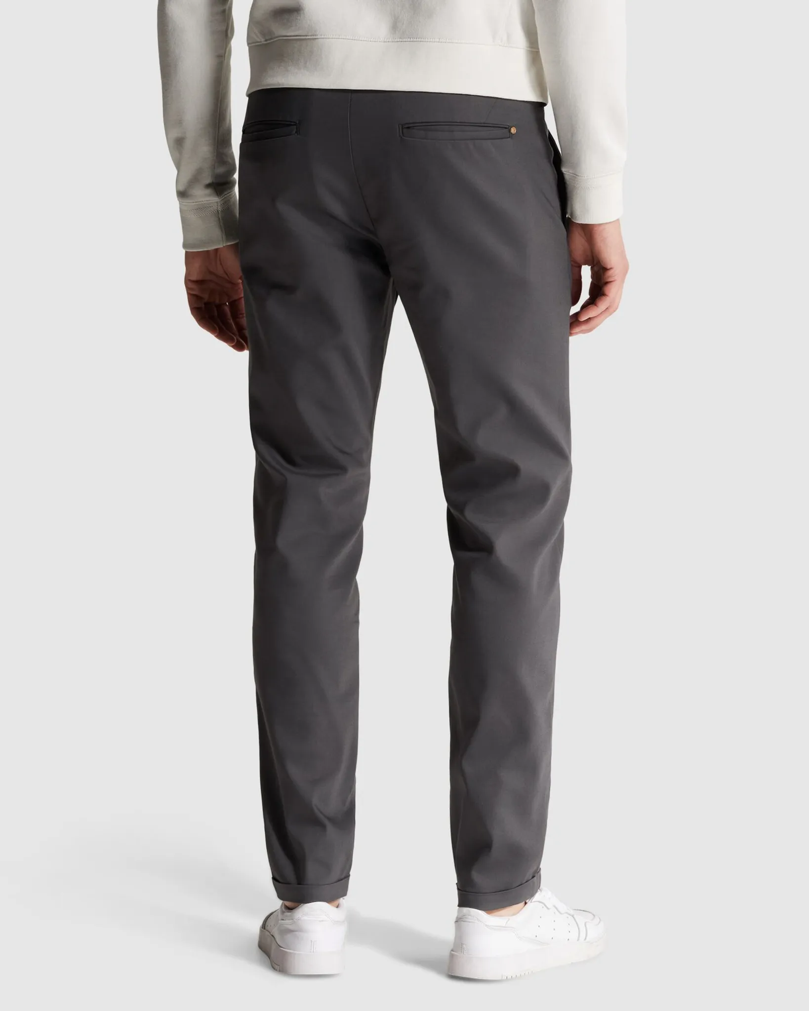 Cast Iron Cylas Chino Zwart 107325-001-29/30