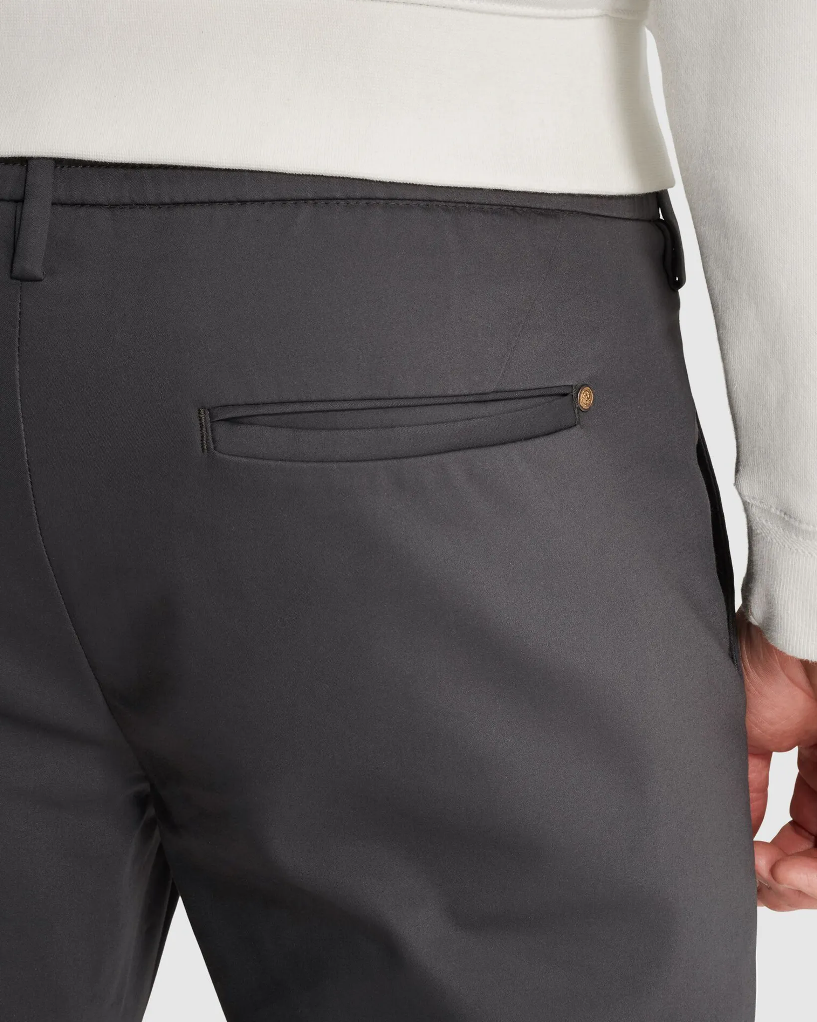 Cast Iron Cylas Chino Zwart 107325-001-29/30