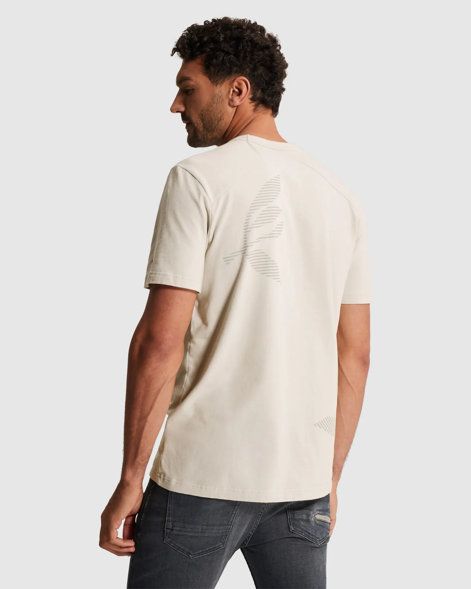 Cast Iron T-shirt  Wit 107348-001-L