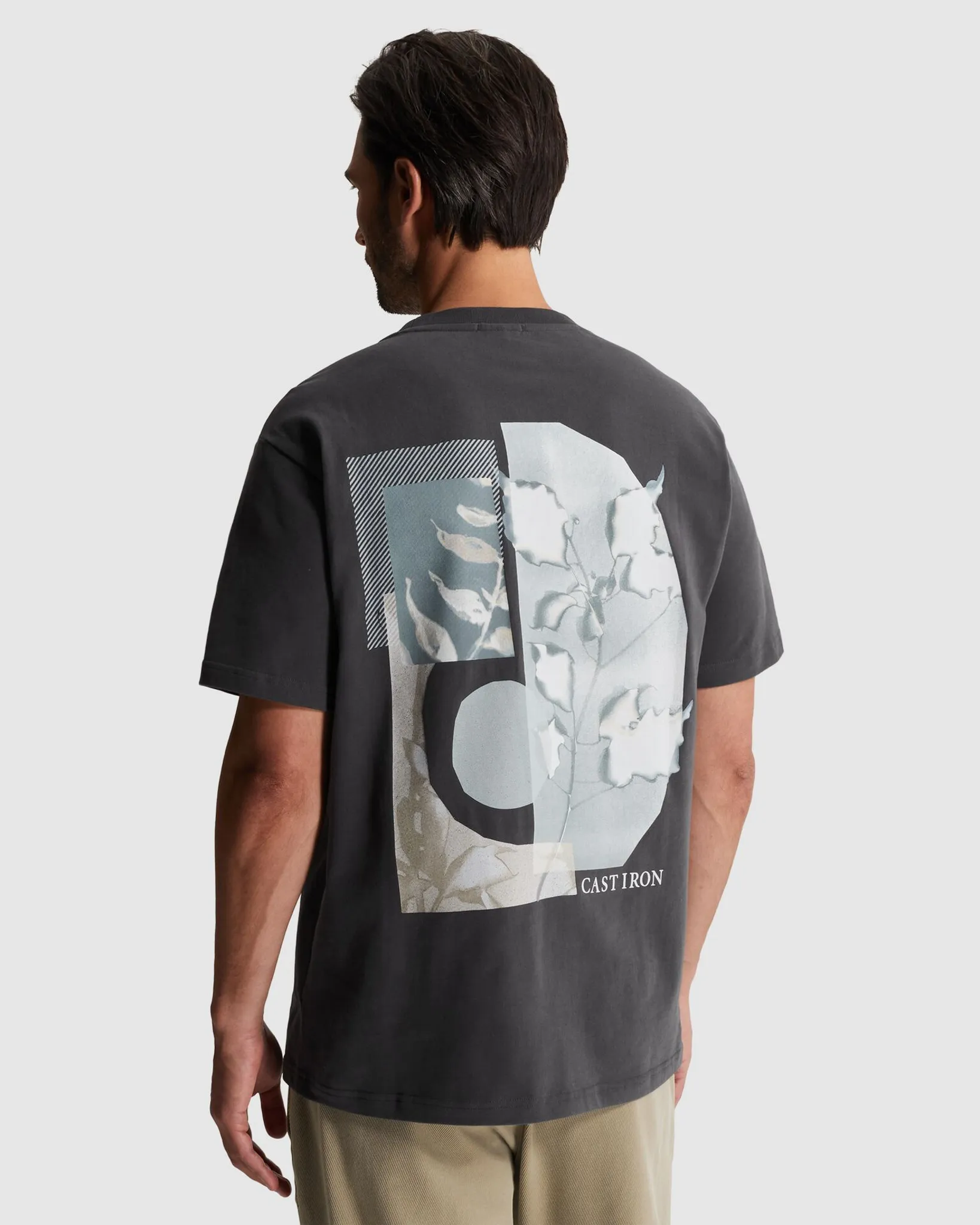 Cast Iron T-shirt Zwart 107352-001-L