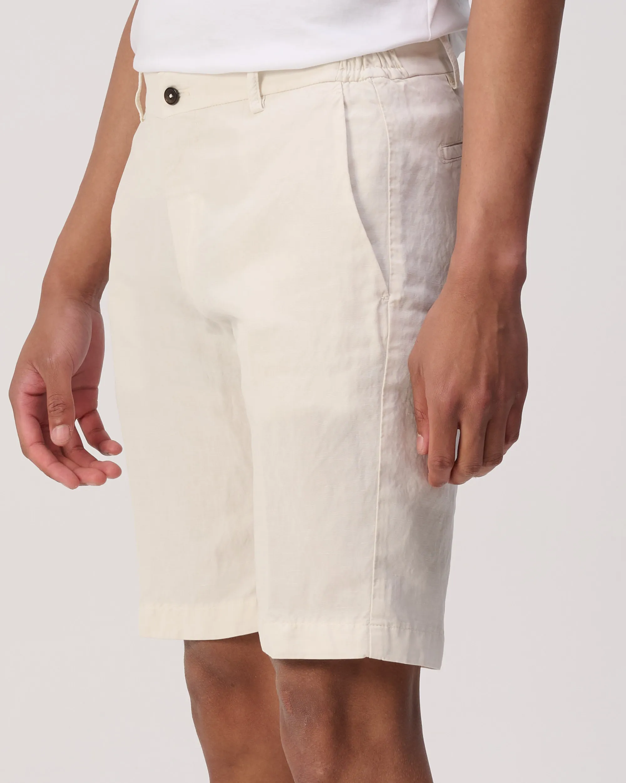 Berwich Short Ecru 107799-001-46