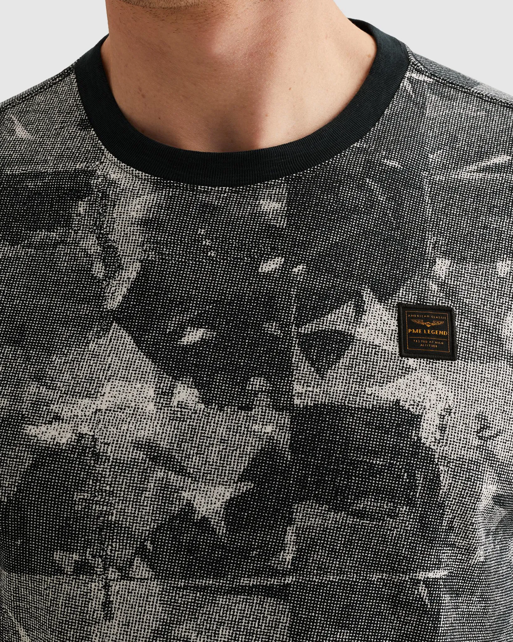 PME Legend T-shirt Wit 108356-001-L