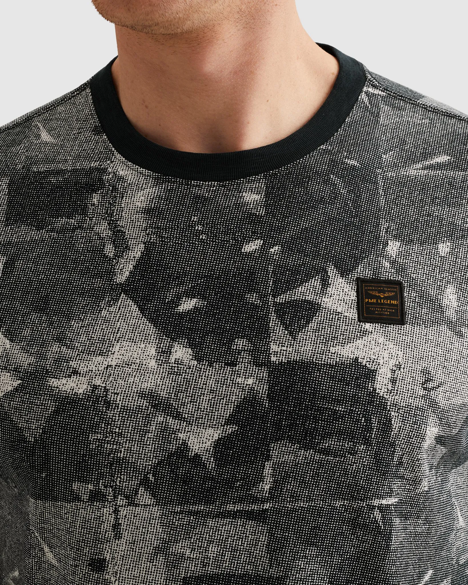 PME Legend T-shirt Wit 108356-001-L