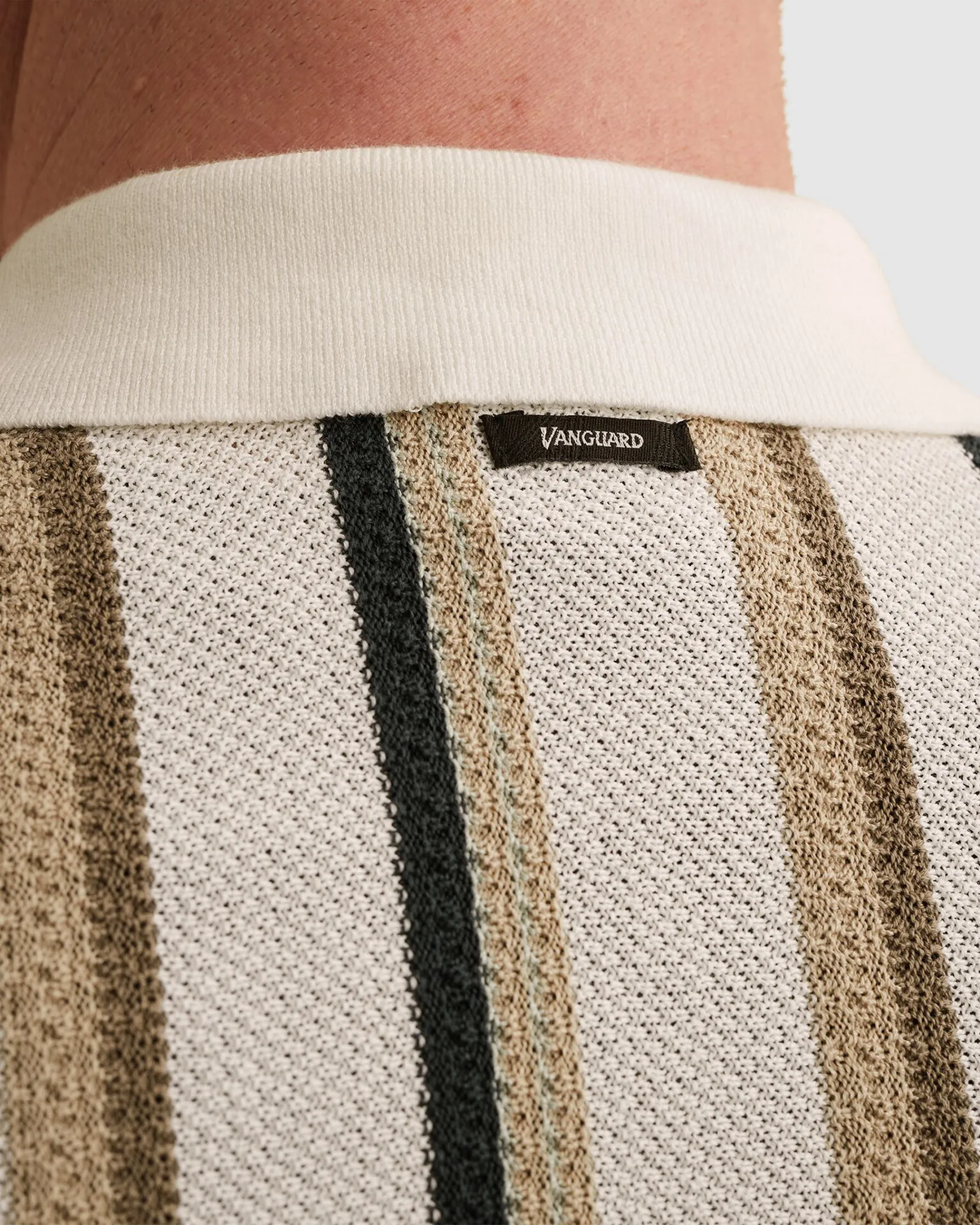 Vanguard Polo  Ecru 108582-001-L