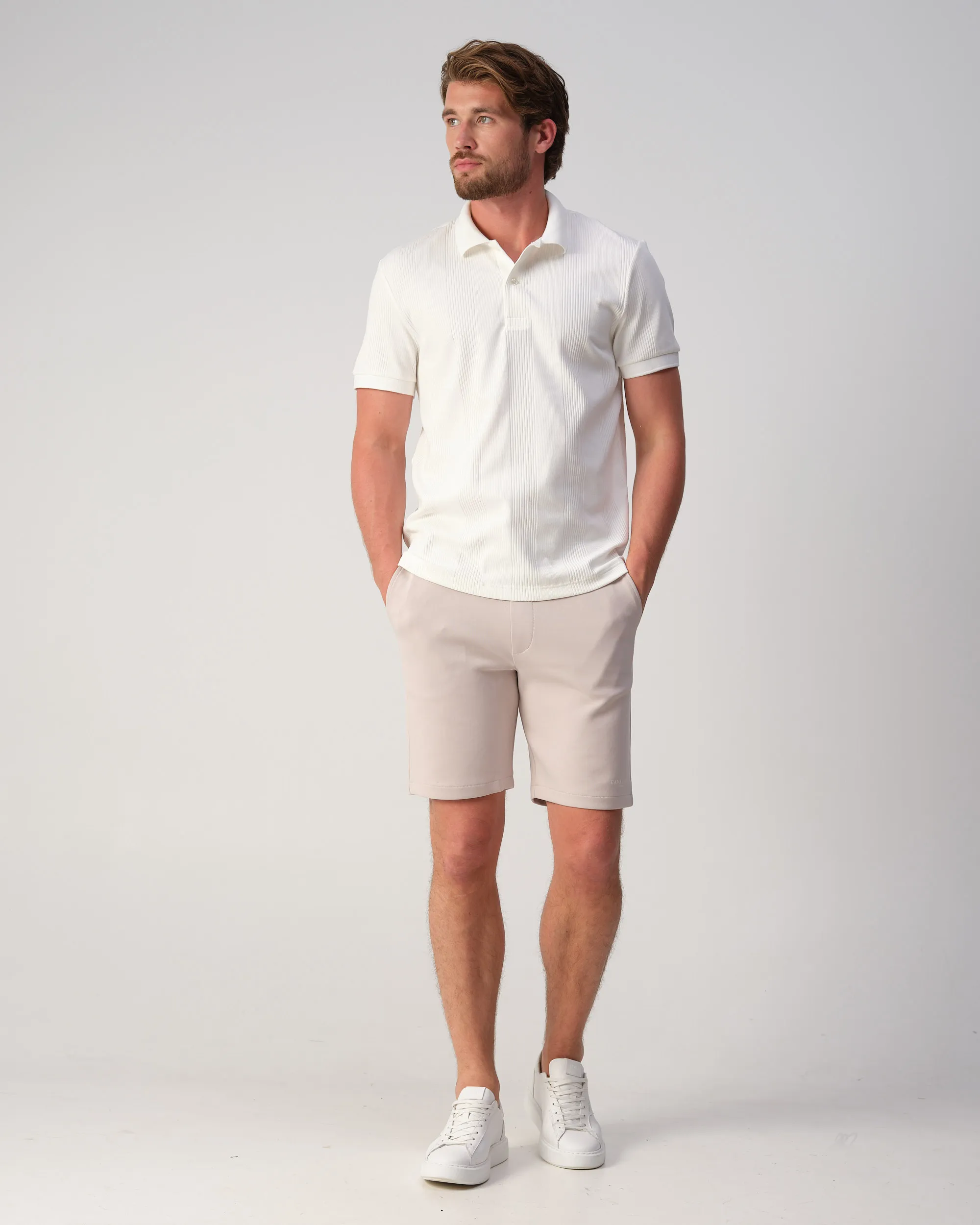 Cavallaro Short Beige 109061-001-L