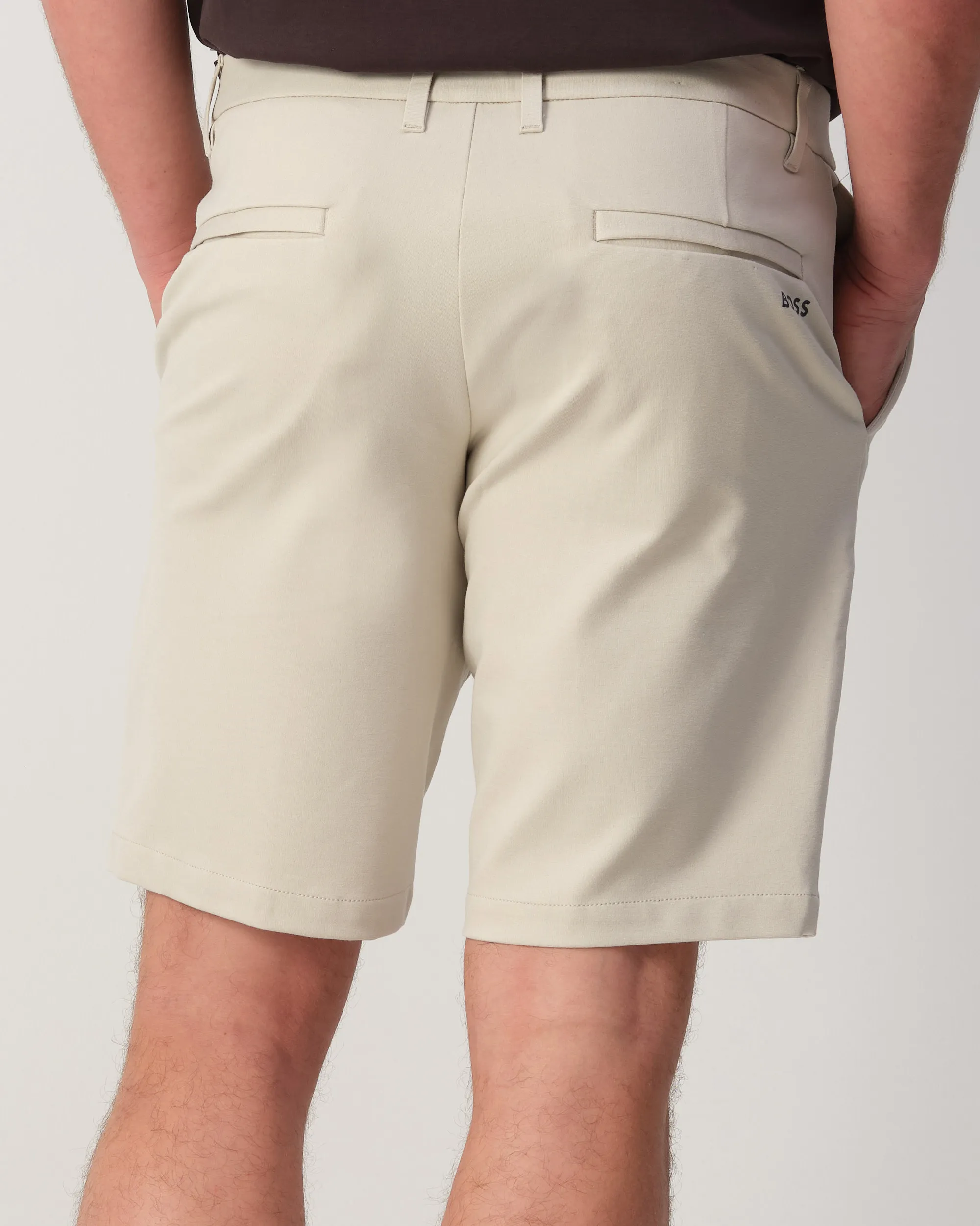 Boss Leisure Commuter Short Beige 109680-001-48