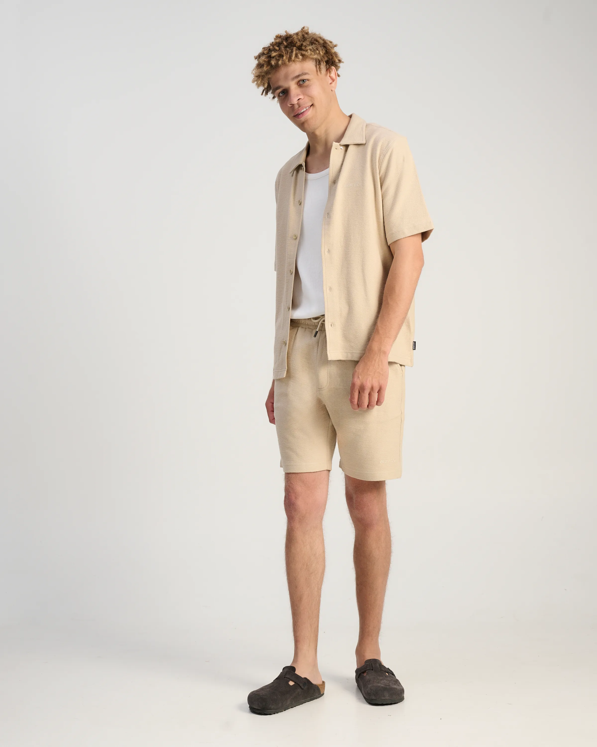 Airforce Short Beige 109731-001-L