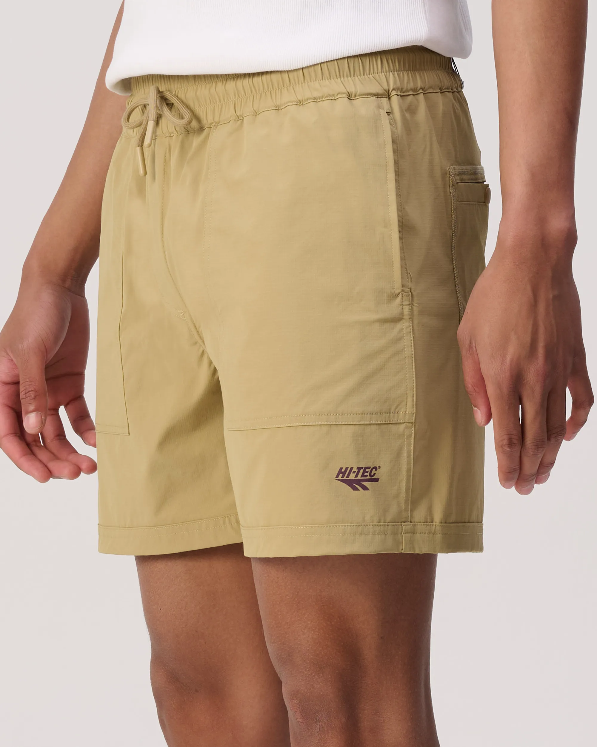 Hi-Tec Short Groen 109813-001-L