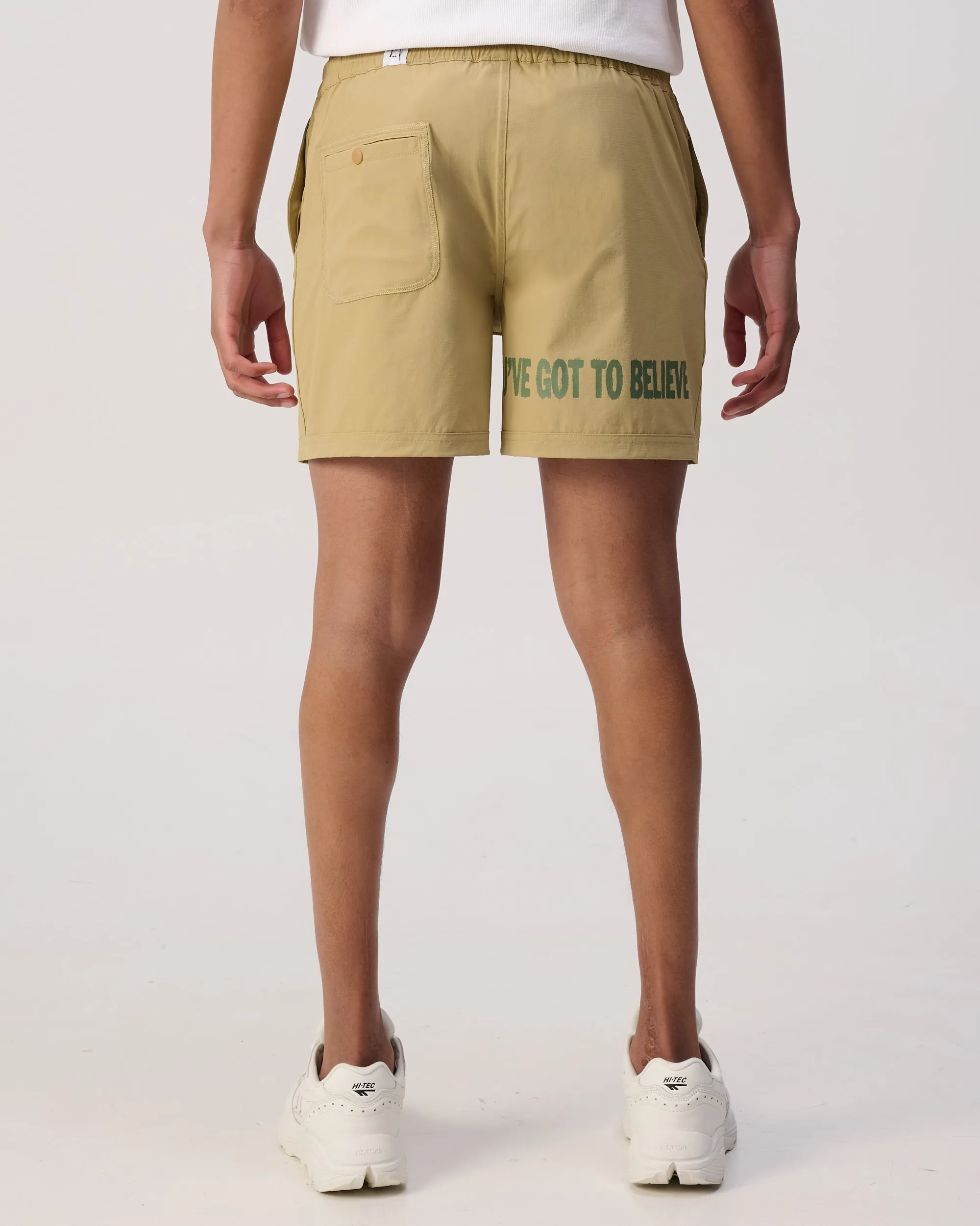 Hi-Tec Short Groen 109813-001-L
