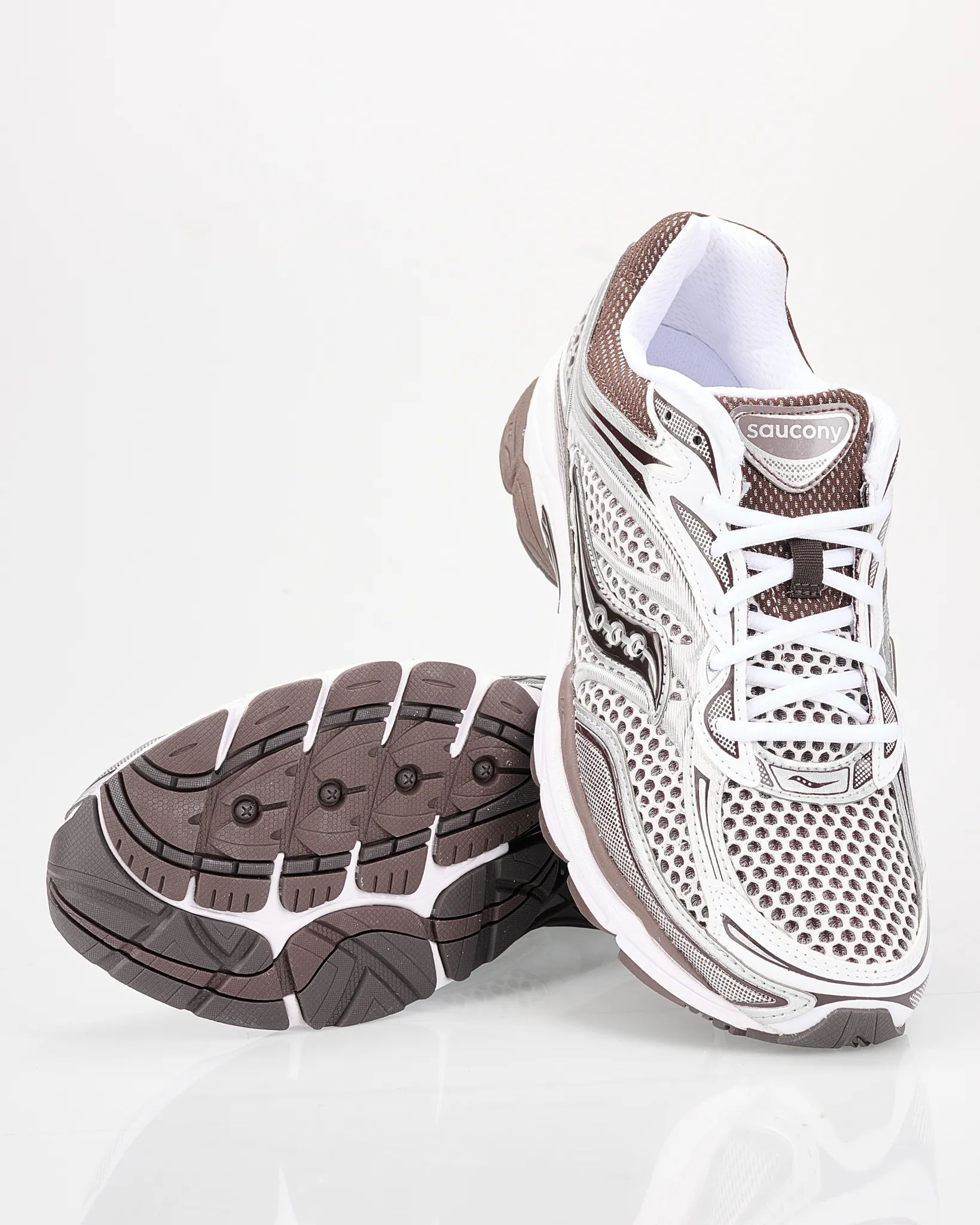 Saucony Progrid Omni 9 Sneakers Wit 110044-001-41