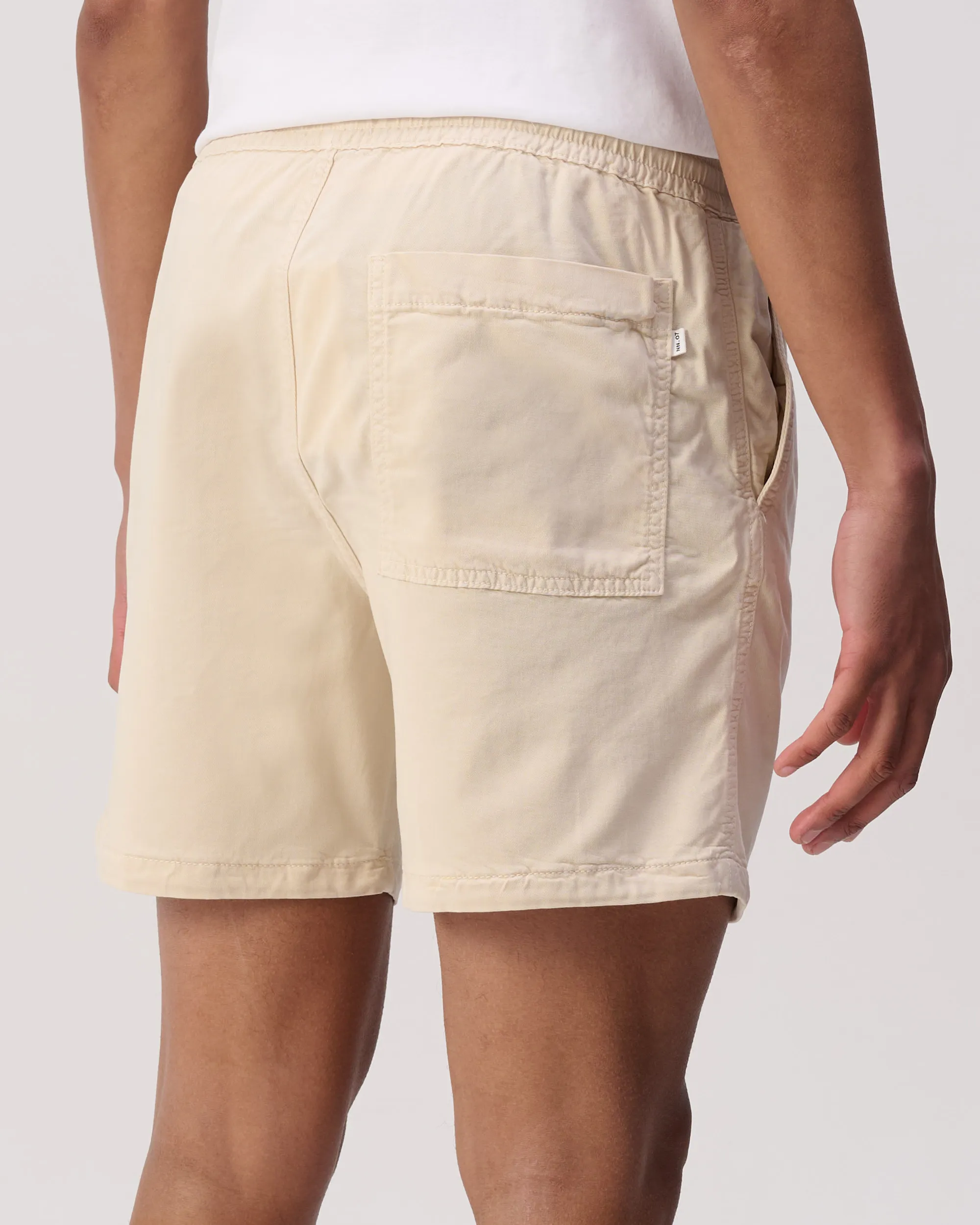 NN07 Gregor Short Wit 110088-001-L