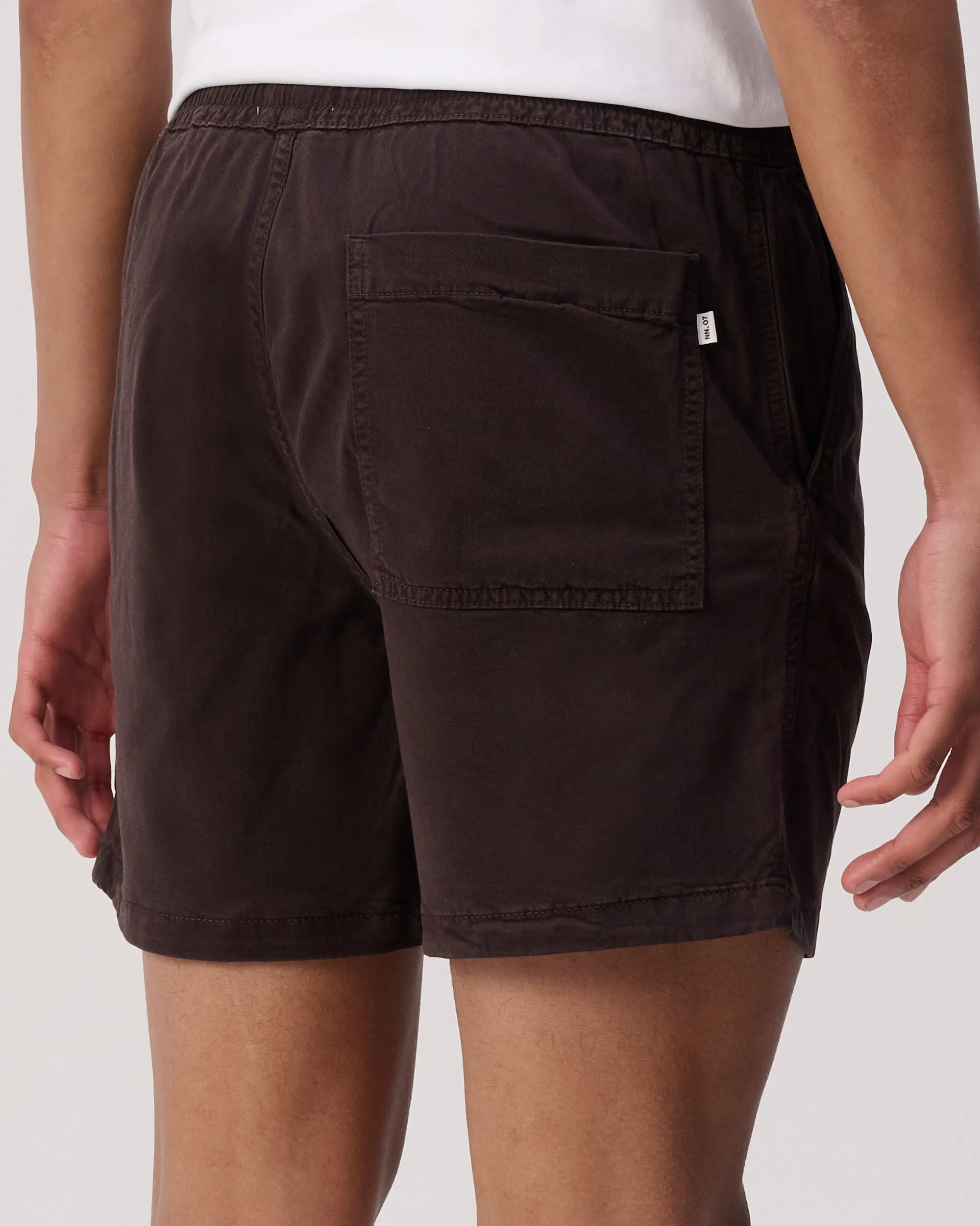 NN07 Gregor Short Bruin 110091-001-L